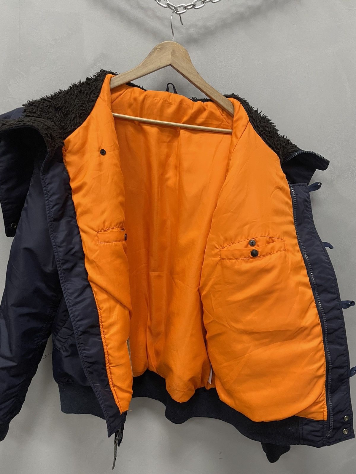 Vintage VINTAGE ZIP HOOD ALPHA NYLON BOMBER JACKET MILITARY 90s Size US L / EU 52-54 / 3 - 9 Thumbnail