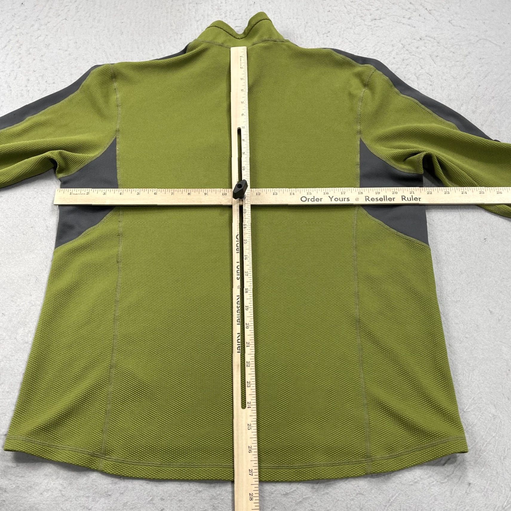 Nike VINTAGE Nike ACG Jacket Mens XL Green Gray Outdoor Hiking 1/4 Zip Pullover Body Paraphrase? Size US XL / EU 56 / 4 - 7 Thumbnail