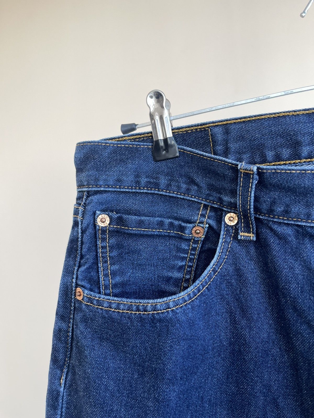 Levi's 501 Tapered Regular Fit 5 Pocket Denim Jeans 2000s 31x30 L30 Size US 31 - 7 Thumbnail