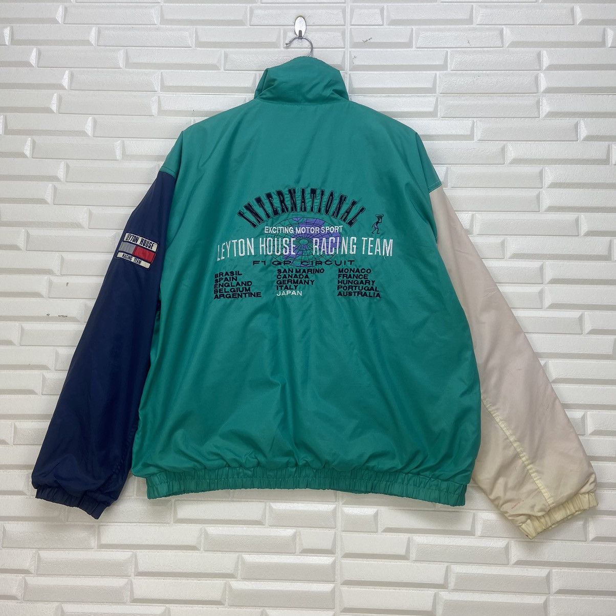 Gear for Sports Vintage Leyton House Racing Team F1 GP Circuit Jacket Size US L / EU 52-54 / 3 - 4 Thumbnail