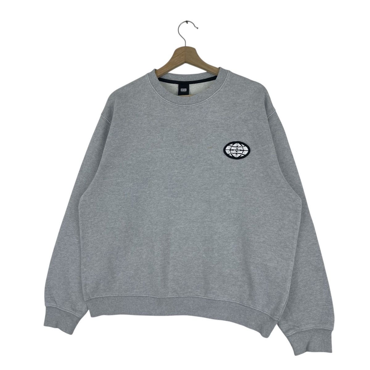 Japanese Brand BT21 K-pop Sweatshirt Size US M / EU 48-50 / 2 - 4 Thumbnail