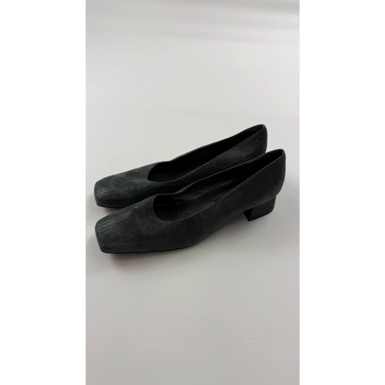 Stuart Weitzman Stuart Weitzman Taupe Pumps Womens 10 Brown Leather Slip On Block Heel Square Toe Comfort Breathable Casual Shoes Womens 10 Shoes Size US 10 / IT 40 - 4 Thumbnail