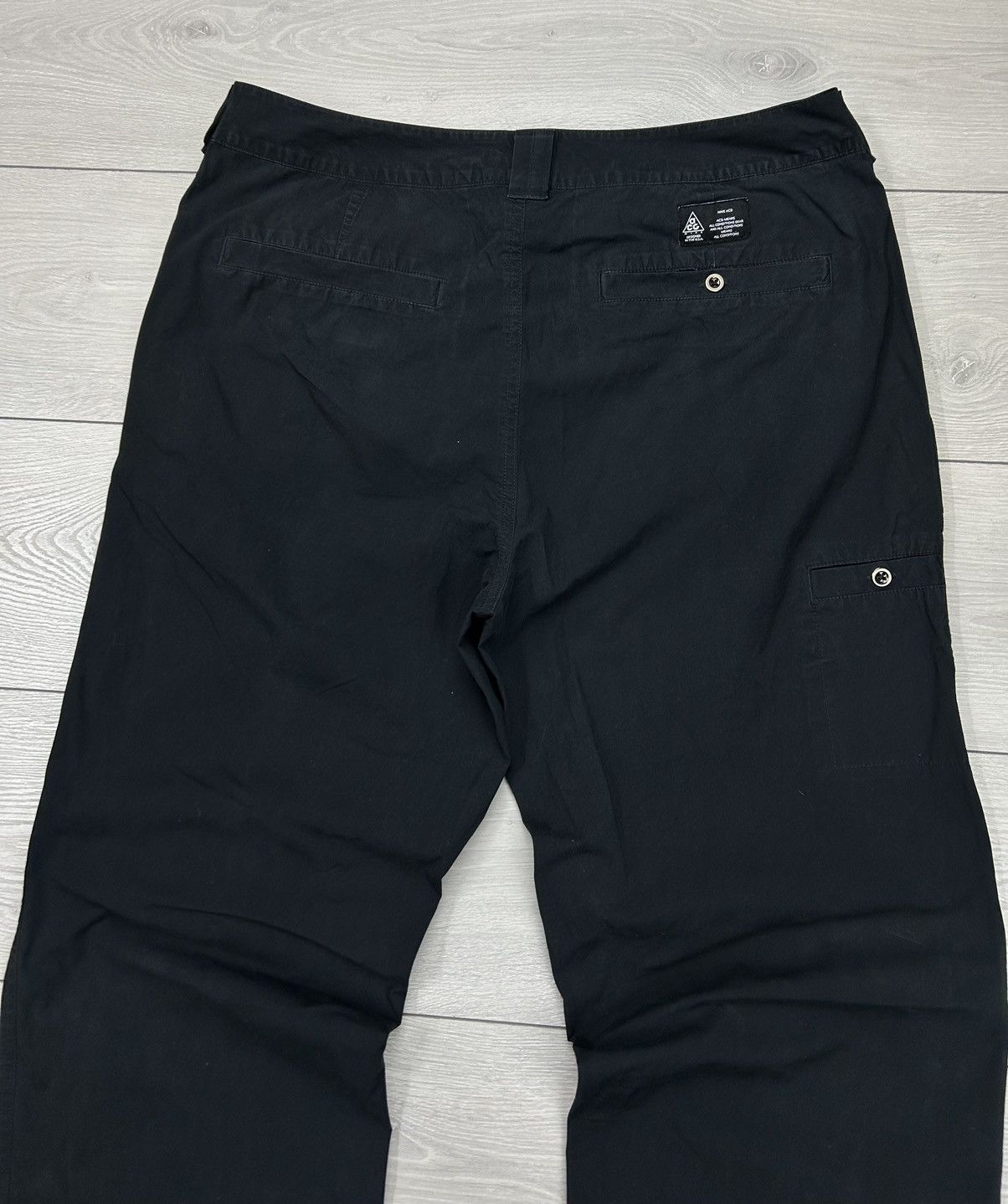 Nike ACG × Vintage Nike ACG Vintage Cargo Black Pant Size 36 Size US 36 / EU 52 - 3 Thumbnail