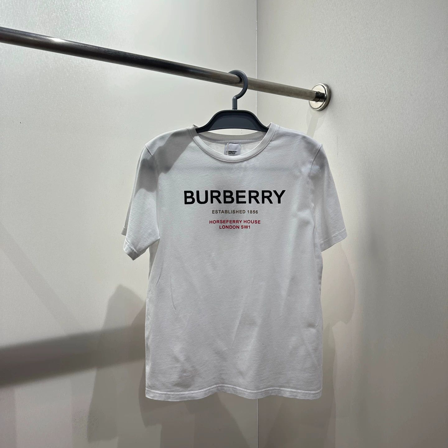 Burberry Burberry Logo Crewneck SS Cotton feb294 Size XS / US 0-2 / IT 36-38 - 1 Thumbnail