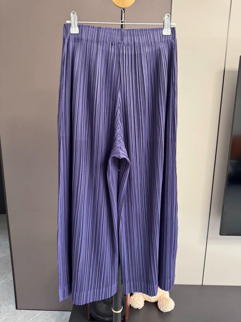 Issey Miyake Issey Miyake size:2 Blue-purple wide-leg pants Size 42" / US 20 - 3 Thumbnail