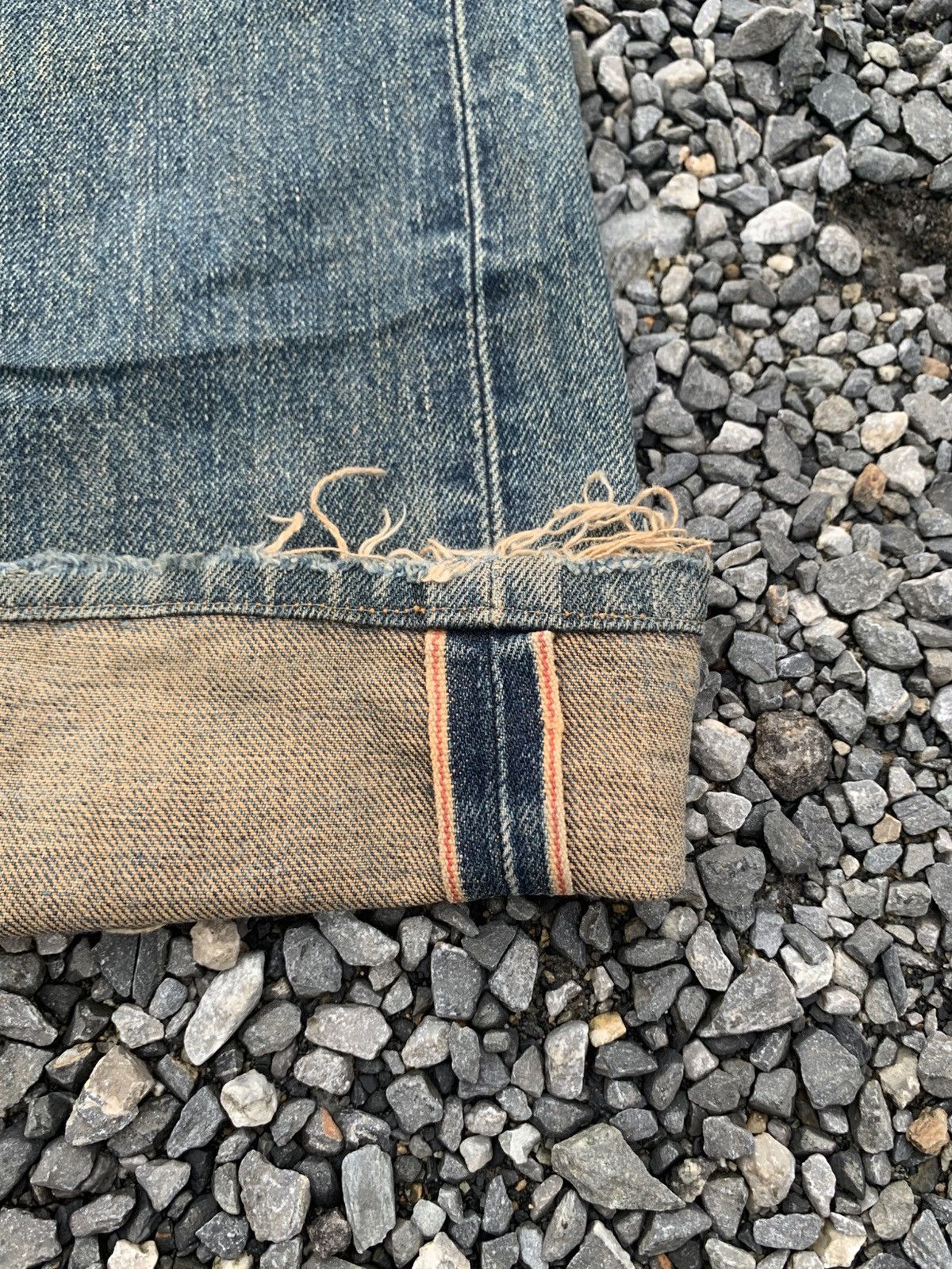 Edwin VINTAGE EDWIN 505 SELVEDGE BAGGY RUSTY DISTRESSED DENIM Size US 28 / EU 44 - 9 Thumbnail