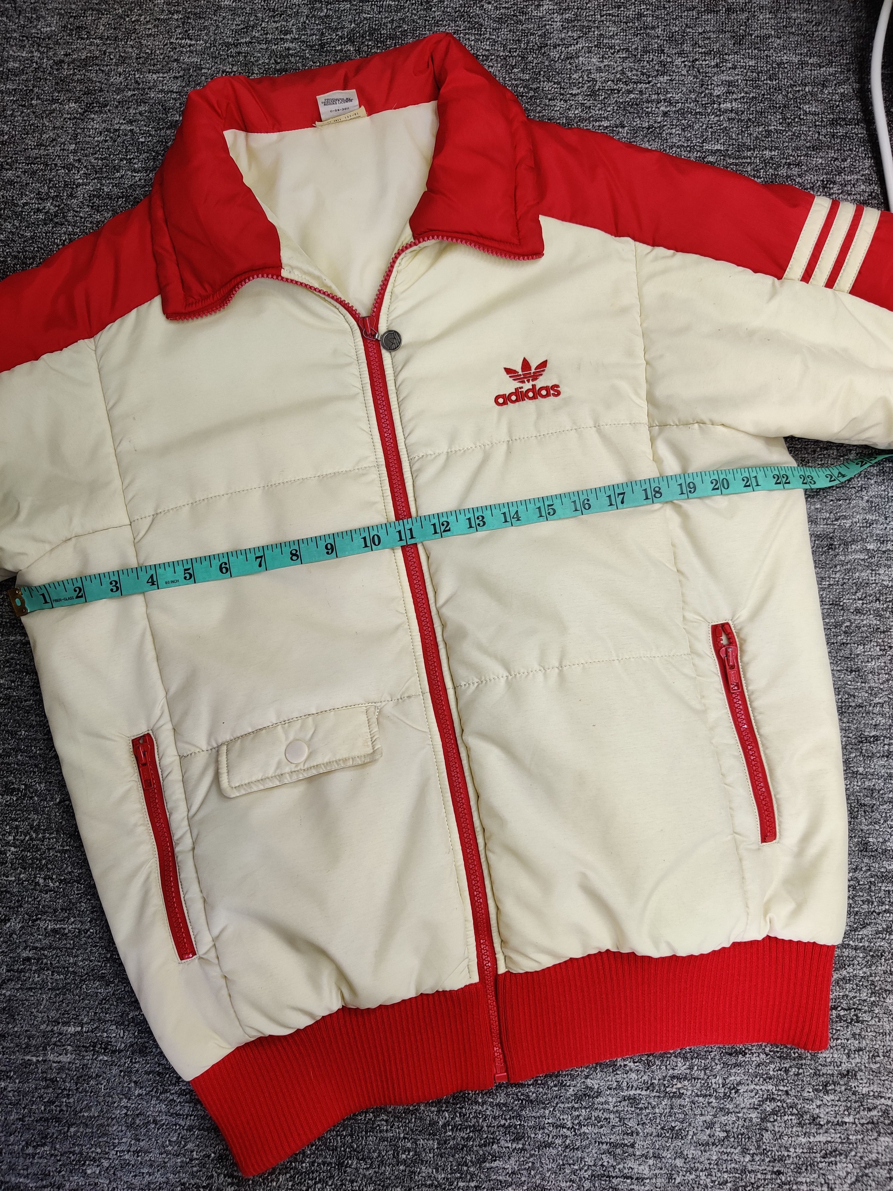 Adidas Vintage 80s Adidas Trefoil Red Puffer Jacket Size US L / EU 52-54 / 3 - 17 Thumbnail