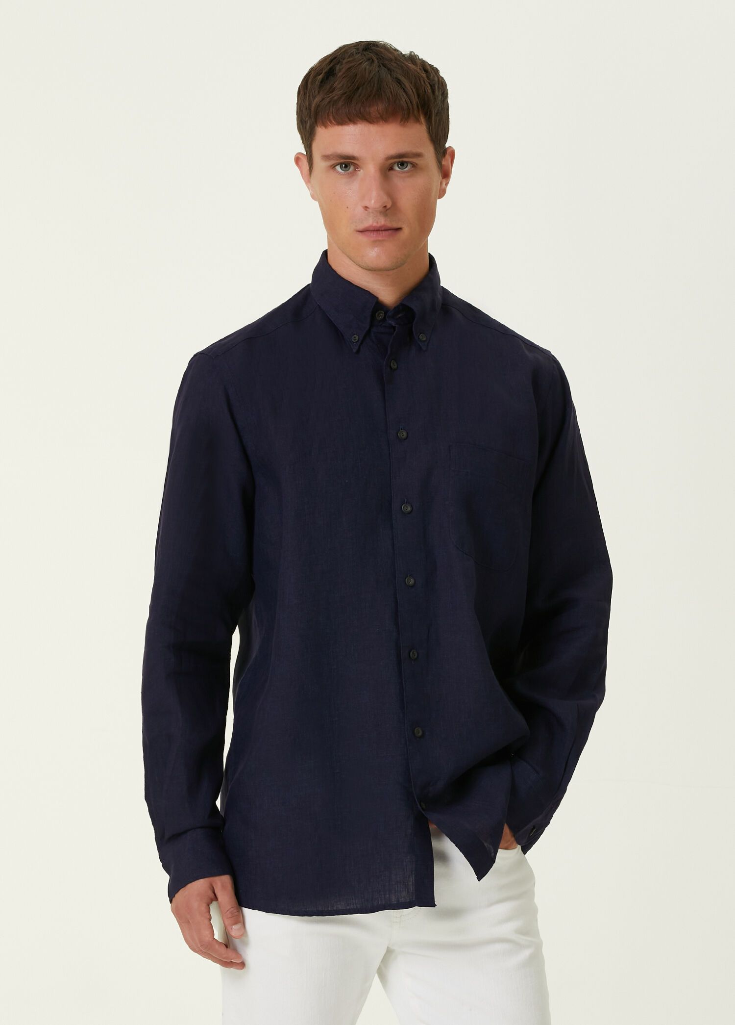 Eton ETON of Sweden contemporary fit navy blue linen shirt 41 Size US L / EU 52-54 / 3 - 1 Thumbnail