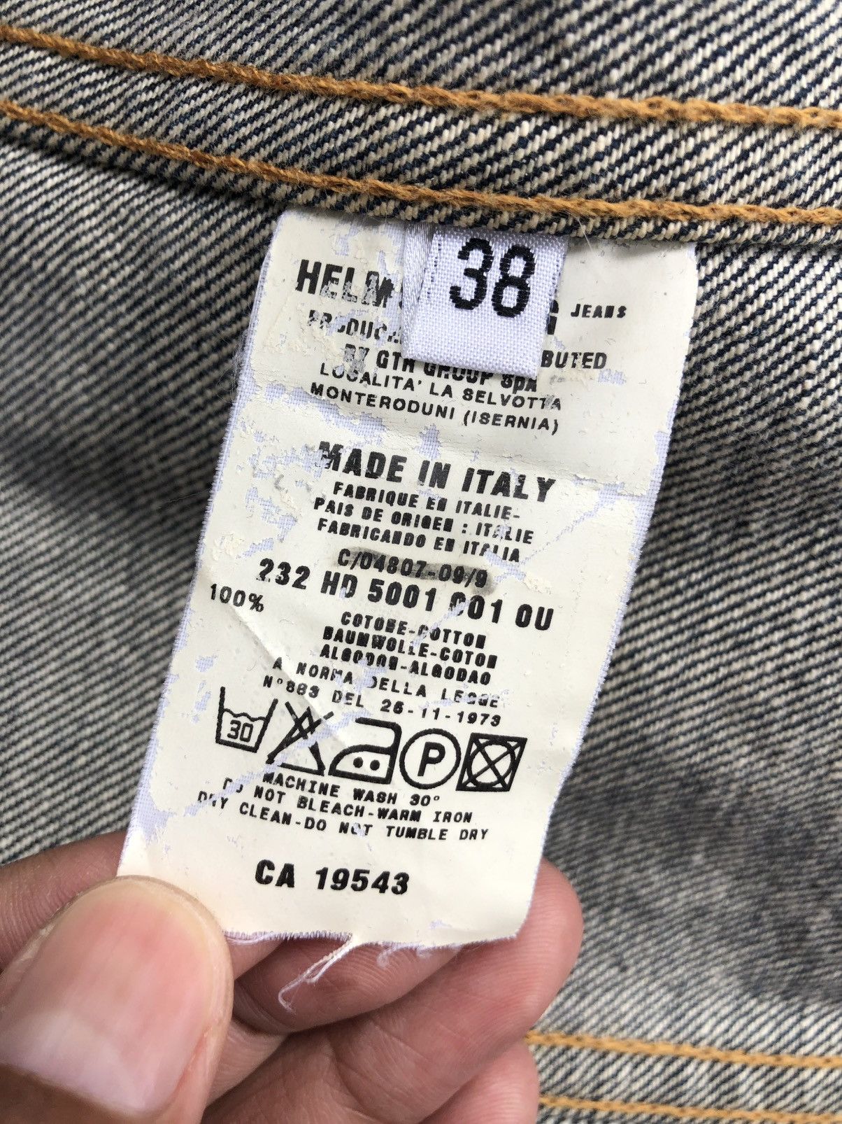 Helmut Lang Helmut Lang Denim Jacket Classic Denim Distressed Size US S / EU 44-46 / 1 - 21 Thumbnail