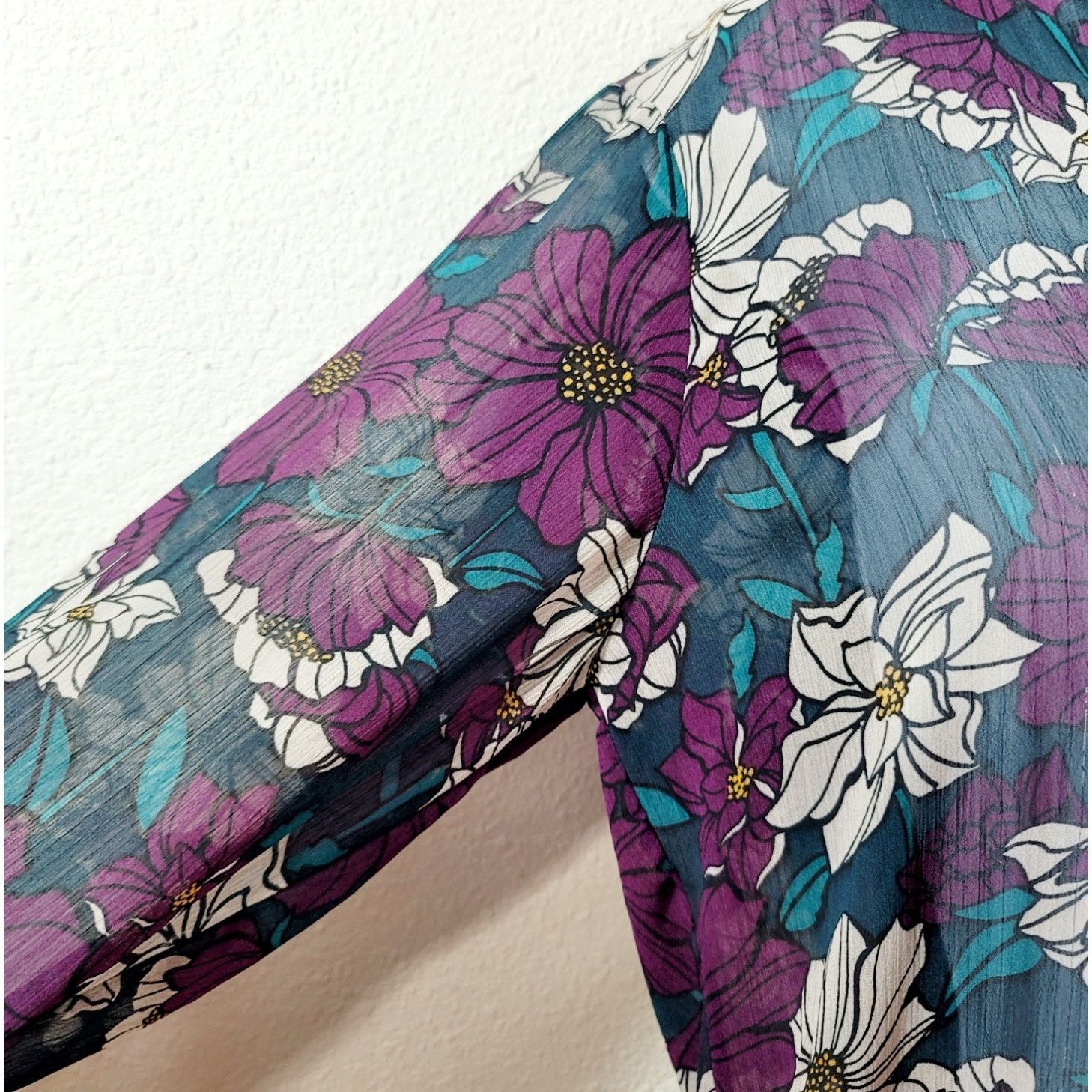Other KUT From The Kloth Stitch Fix Teal Sheer Floral Top Medium Size M / US 6-8 / IT 42-44 - 7 Thumbnail