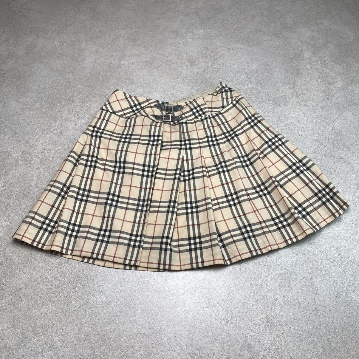 Burberry Vintage Burberry Nova check Mini Skirt Size 23" - 1 Thumbnail
