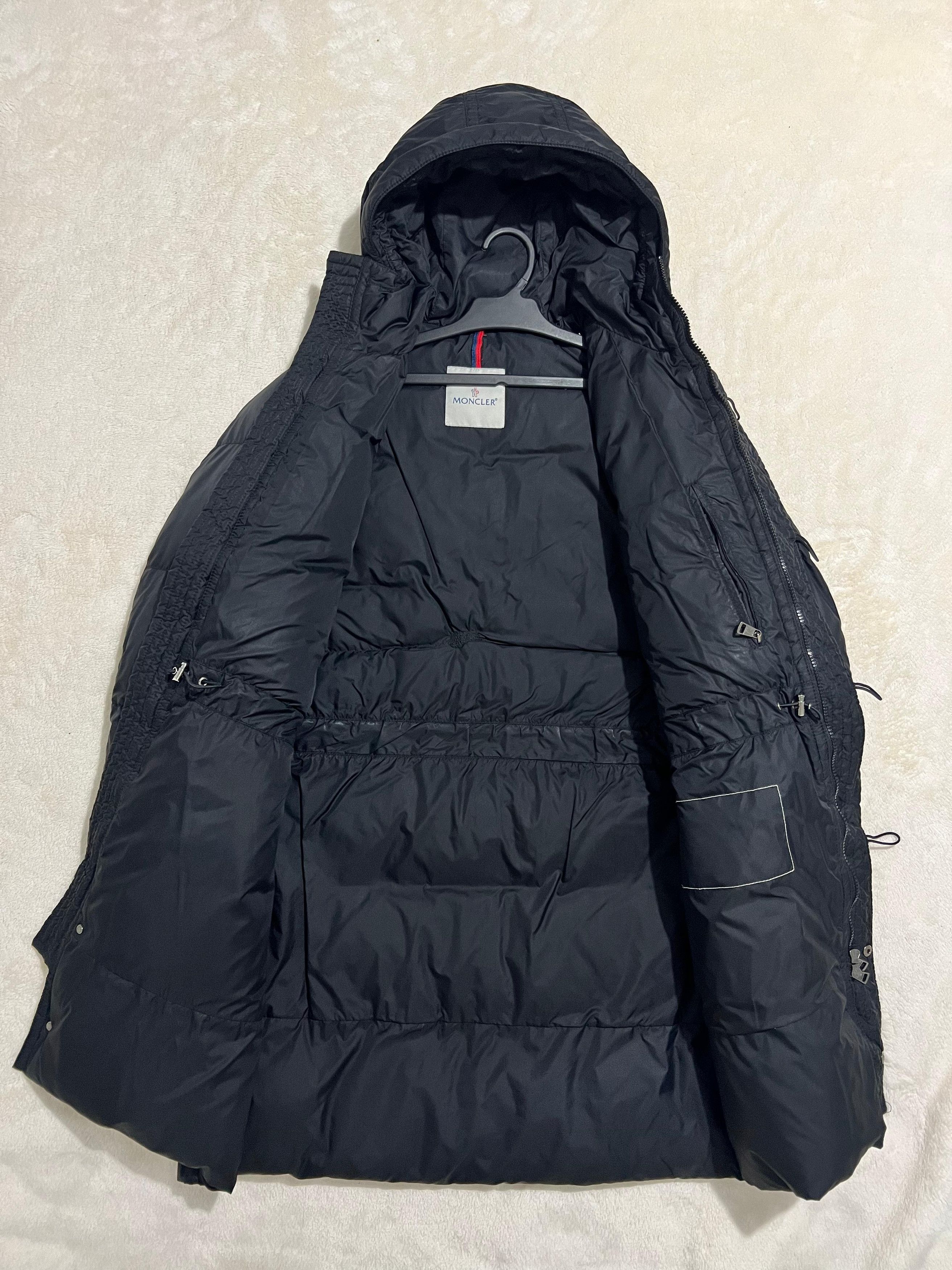 Moncler Moncler long vintage down parka Size US XL / EU 56 / 4 - 7 Thumbnail