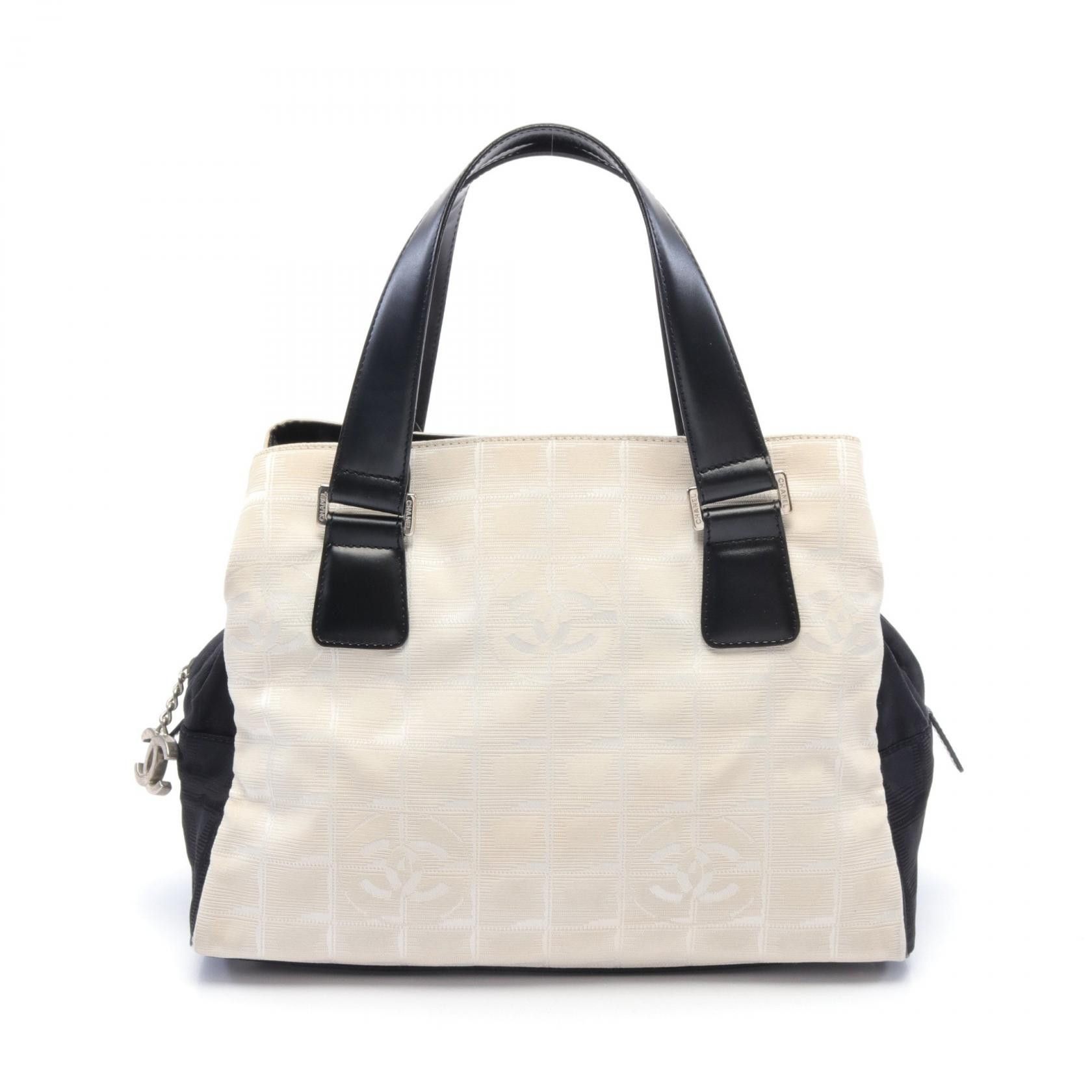 Chanel Chanel New Travel Line Tote GM Canvas Tote Bag A15825 in Very Good Condition Size ONE SIZE - 1 Thumbnail