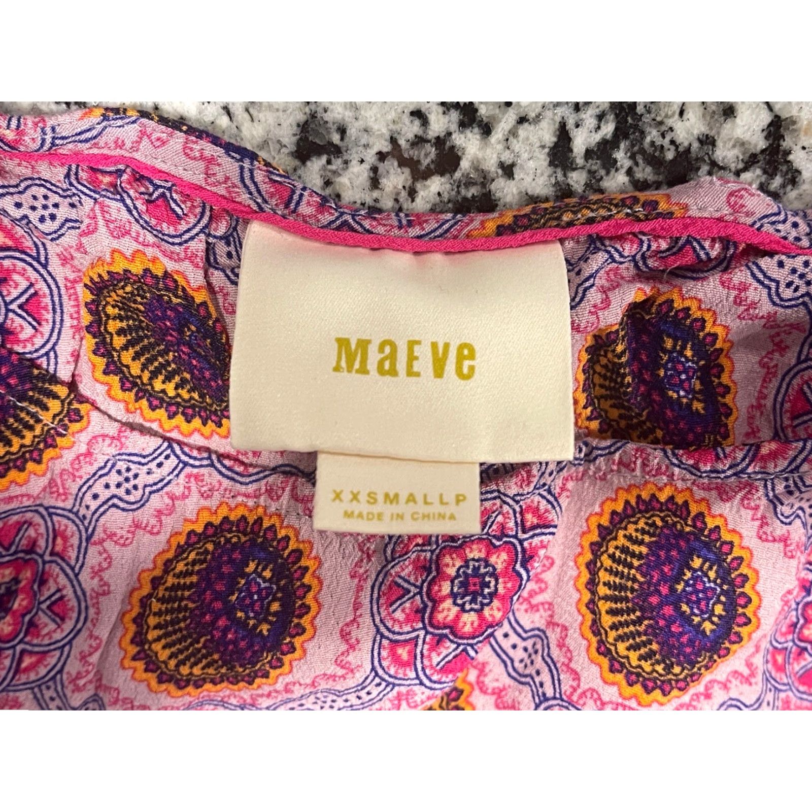 Vintage Maeve Anthropology Blouse Shirt Milla Pink Geometric Short Sleeve Crew Neck Size XXS Petites Womens Vintage No Size XXS / US 00 / IT 34 - 4 Thumbnail