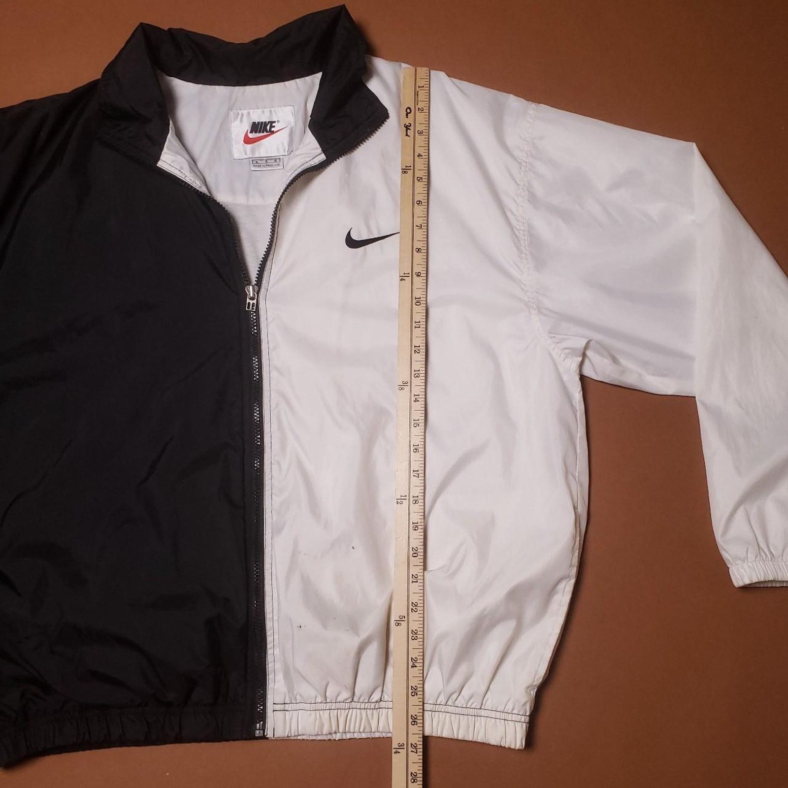 Nike Vintage 90s Nike *Rare* windbreaker Mens size Large Size US L / EU 52-54 / 3 - 6 Thumbnail