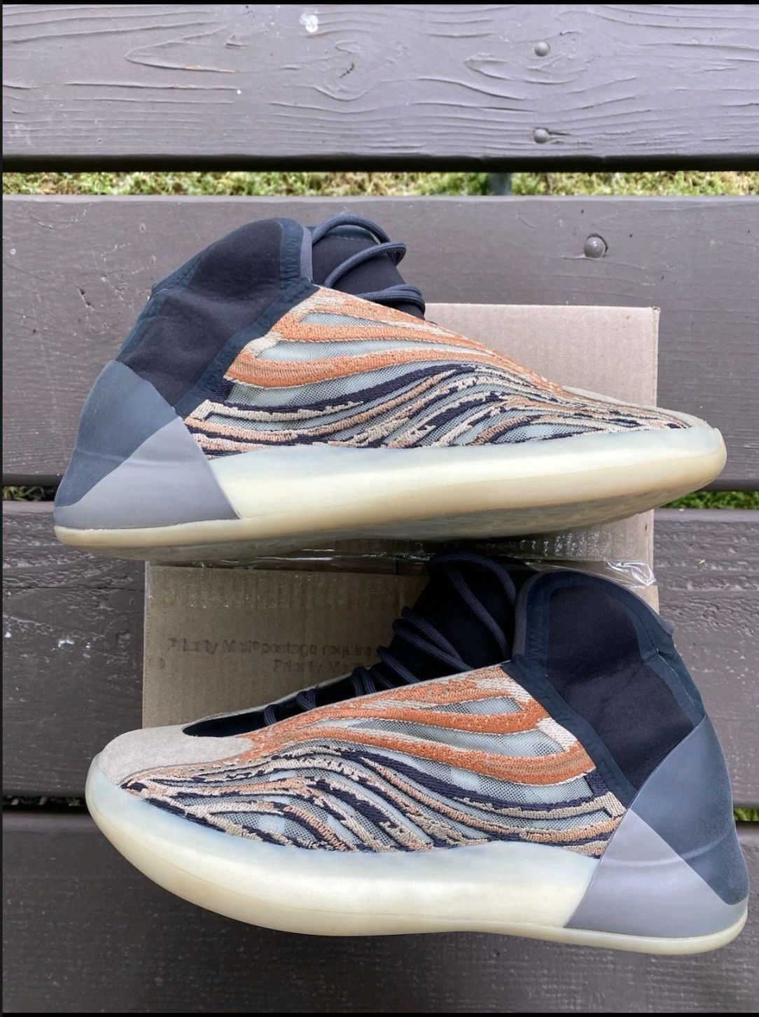 Adidas Adidas Yeezy Quantum Flash Orange GW5314 Size 12.5 Men Size US 12.5 / EU 45-46 - 3 Thumbnail