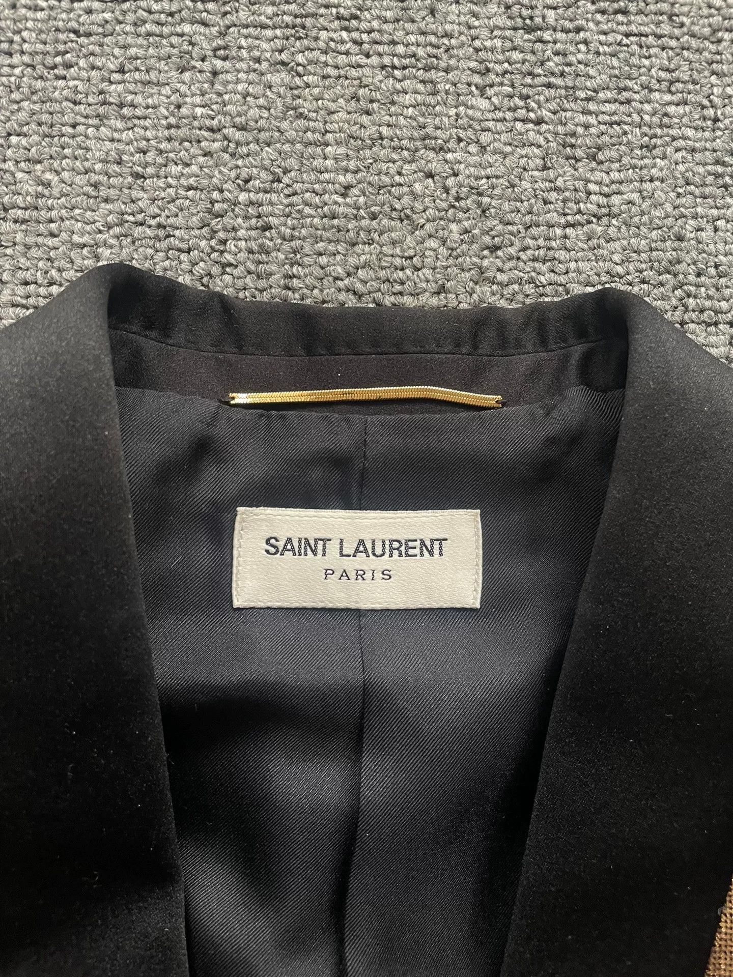 Saint Laurent Paris golden woven blazer with peak lapel. Size US M / EU 48-50 / 2 - 3 Thumbnail
