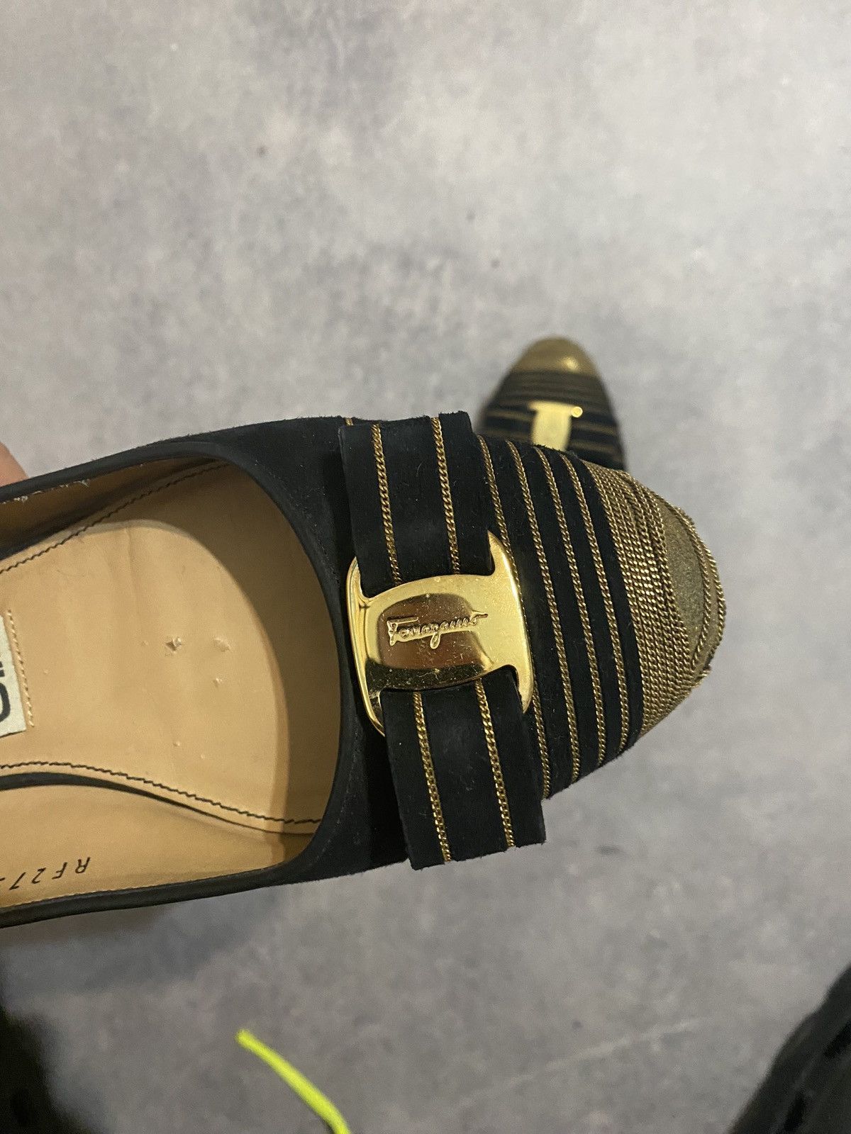 Salvatore Ferragamo × Vintage Salvatore Ferragamo Ballet Flats Gold Size US 7.5 / IT 37.5 - 13 Thumbnail