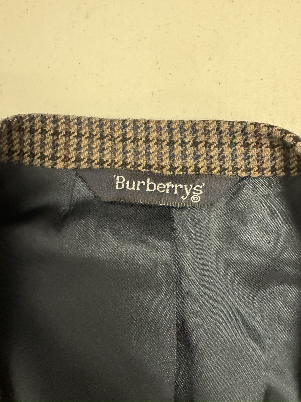 Burberry Burberrys’ Made in USA Vintage Subtle Multi Check Jacket Size 44R - 7 Thumbnail
