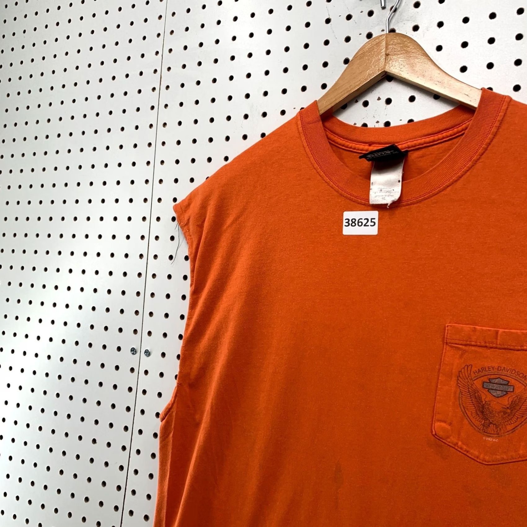 Harley Davidson VINTAGE Harley-Davidson Orange Pocket Shirt Mens XL Sleeveless Memphis 22x29 Orange Pocket Harley-Davidson Mens XL Orange Sleeveless Memphis 22x29 Size US XL / EU 56 / 4 - 7 Thumbnail