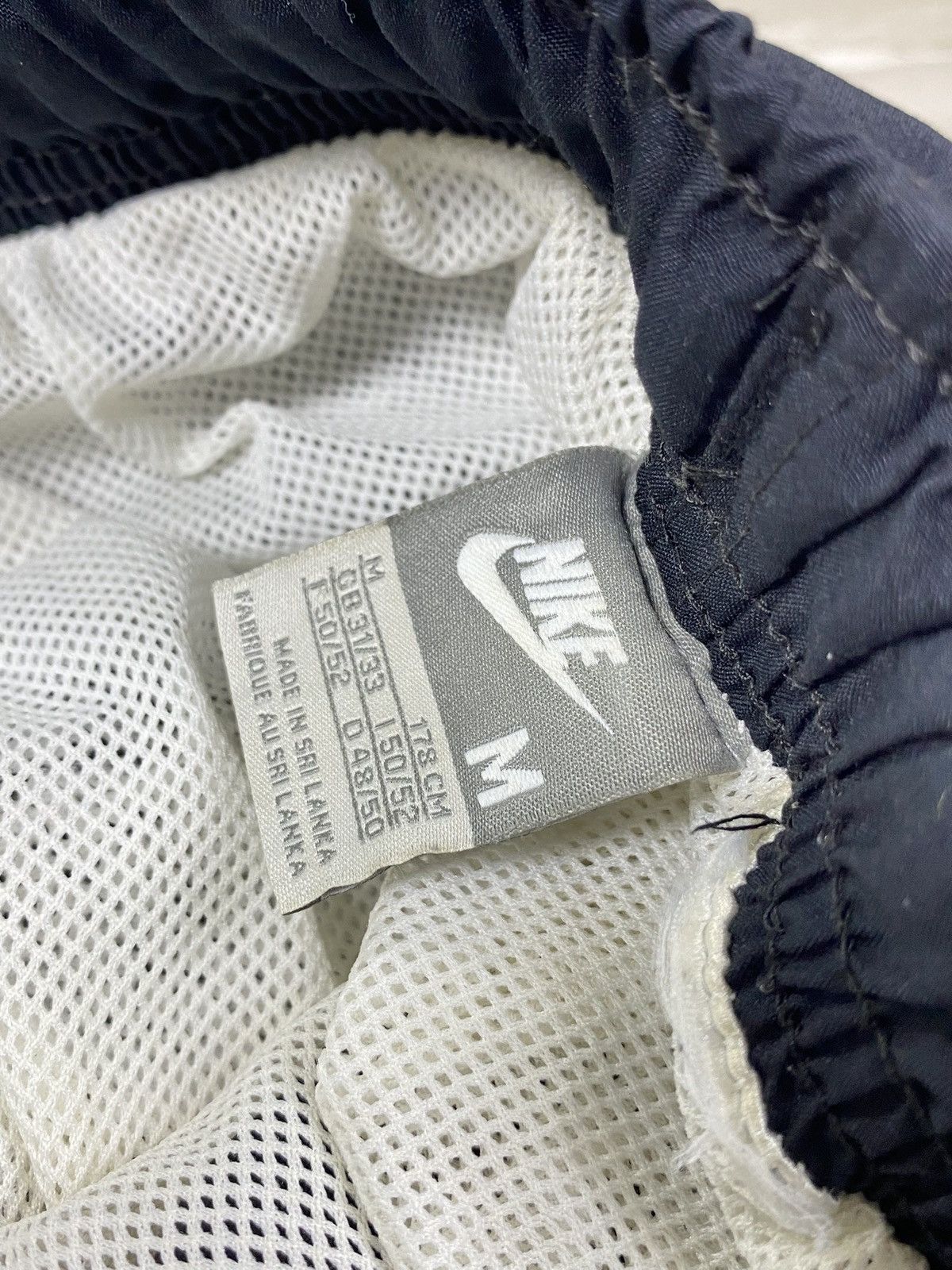 Nike Nike Y2K Double swoosh Vintage Nylon Track Pants Drill Track Size US 32 / EU 48 - 7 Thumbnail