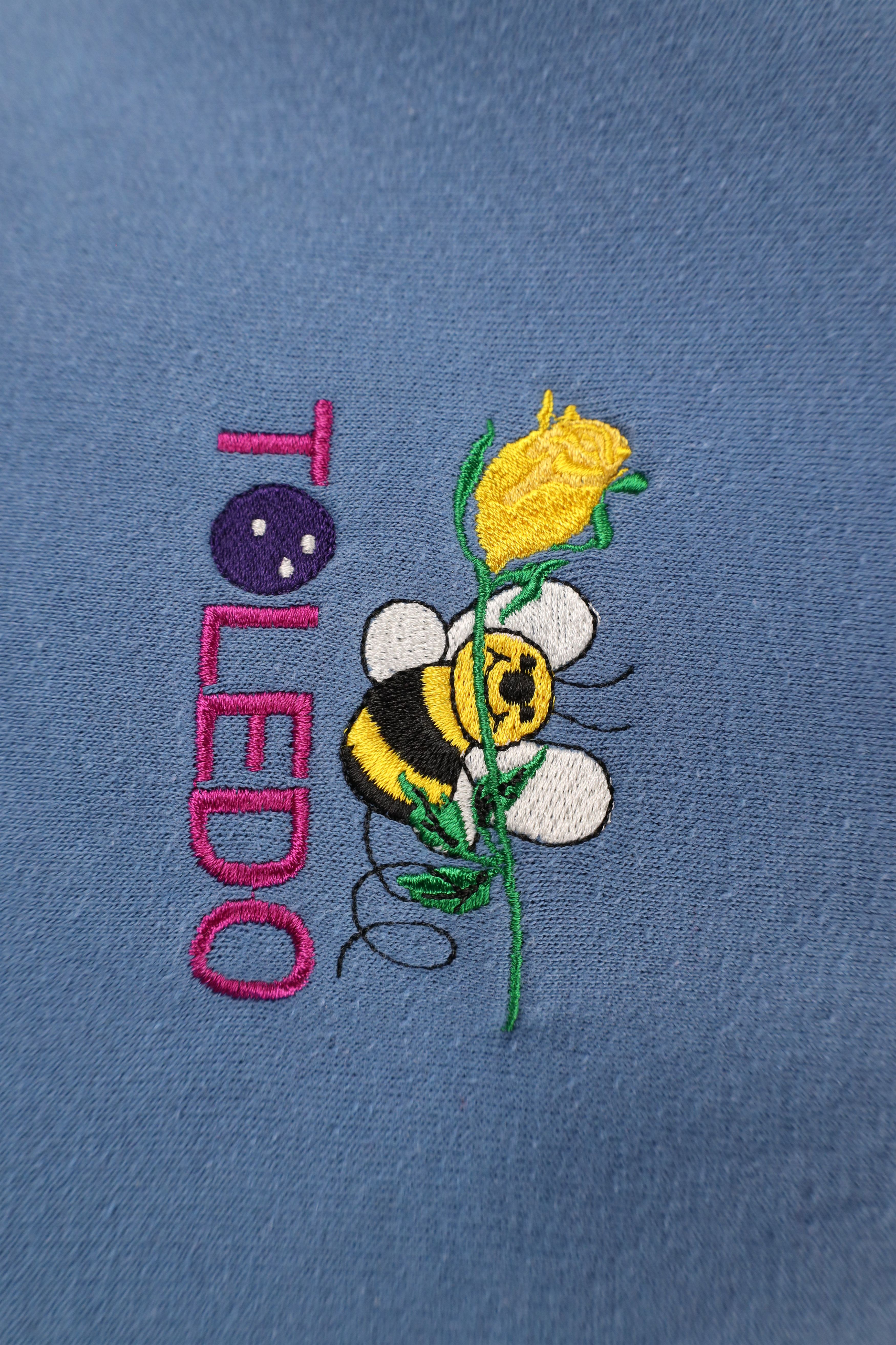 Vintage Vintage 90s Streetwear Out Toledo Bee Flower Sweatshirt Size M / US 6-8 / IT 42-44 - 4 Thumbnail