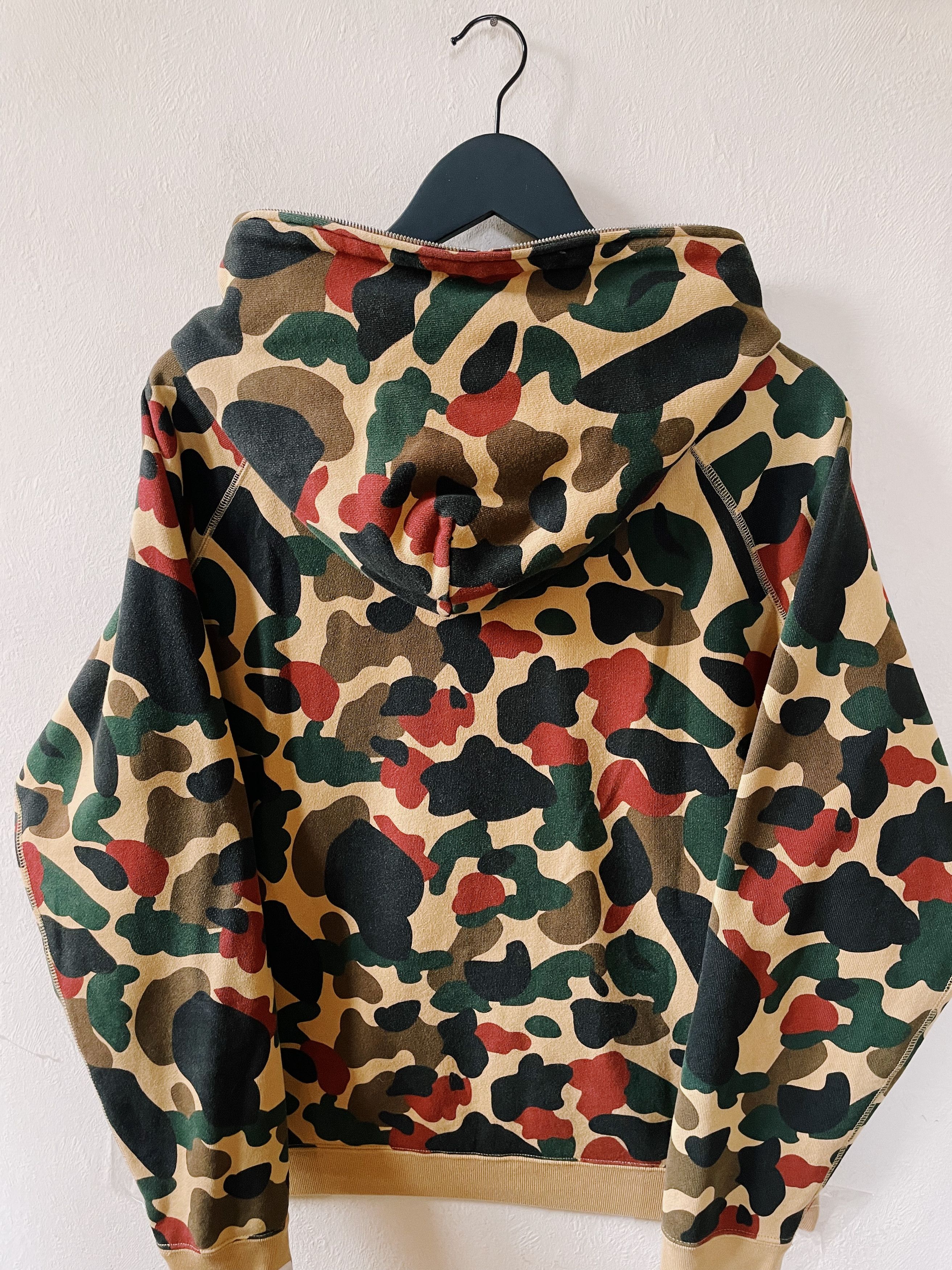 Bape Vintage Y2K Bape A Bathing Ape Human Camo Full zip Hoodie Size US M / EU 48-50 / 2 - 2 Thumbnail