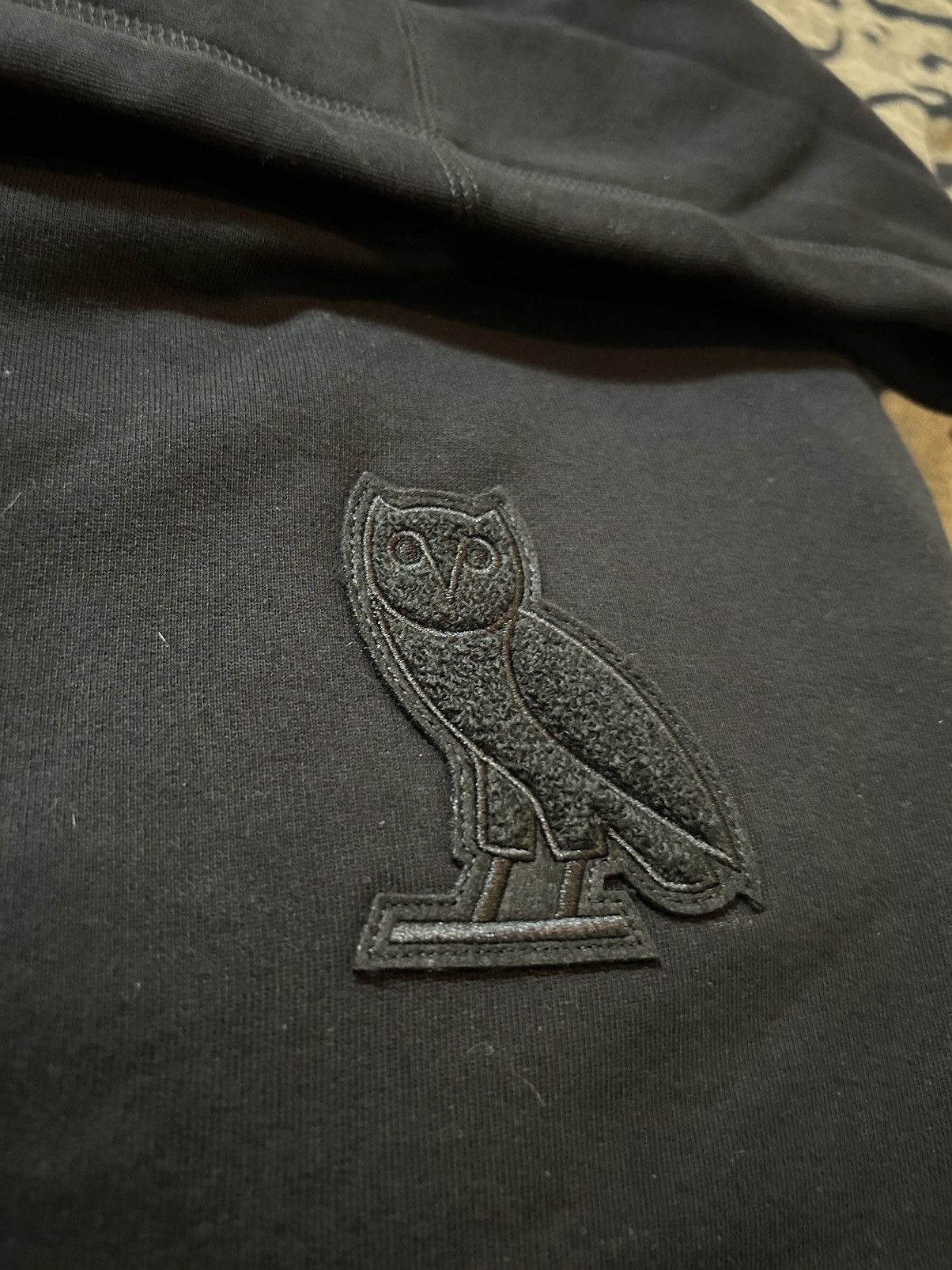 Drake × October's Very Own Triple Black Chenille Classic Owl Hoodie Size US L / EU 52-54 / 3 - 3 Thumbnail