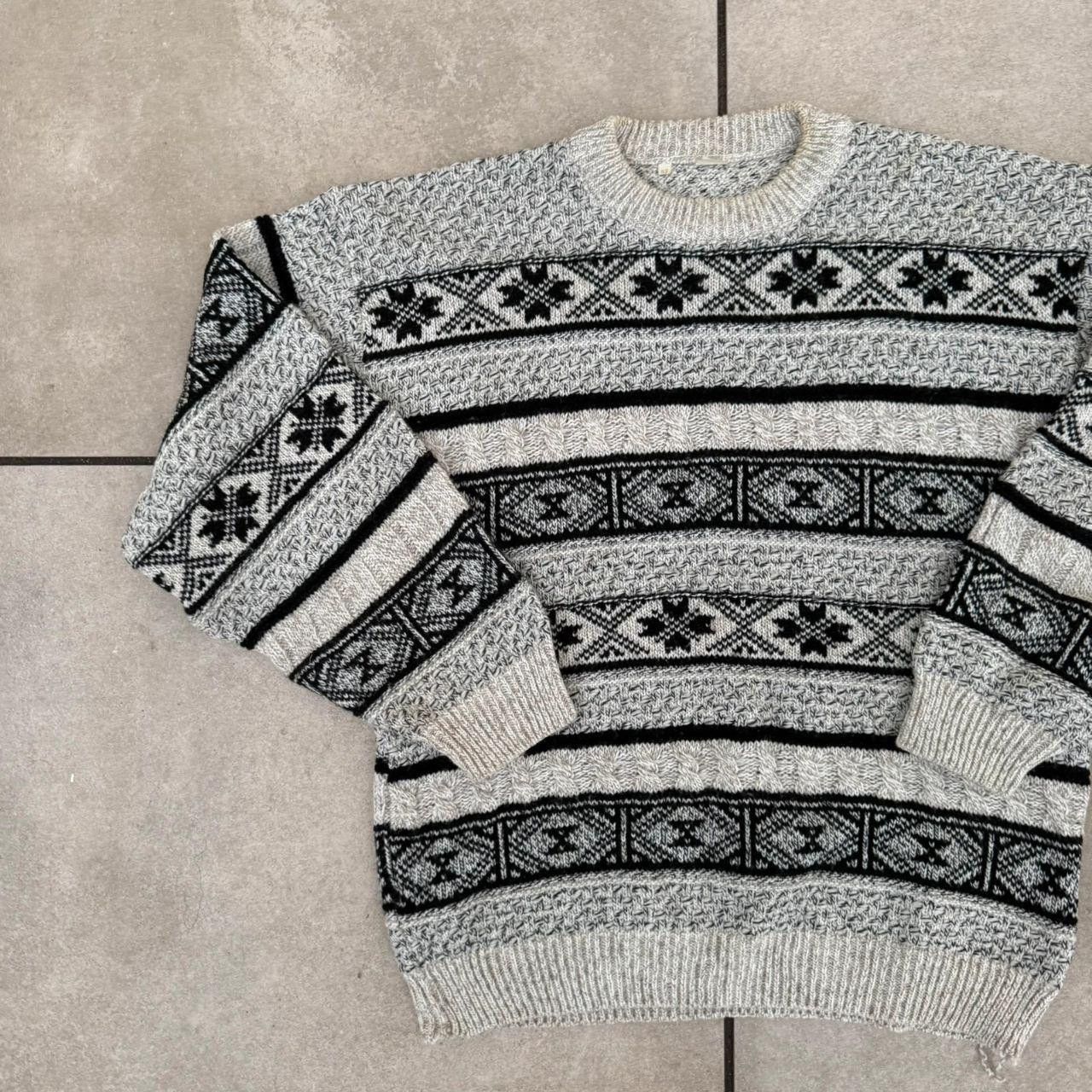 Vintage Wool Jumper Printed Cable Knit Vintage 90s Size US M / EU 48-50 / 2 - 2 Thumbnail