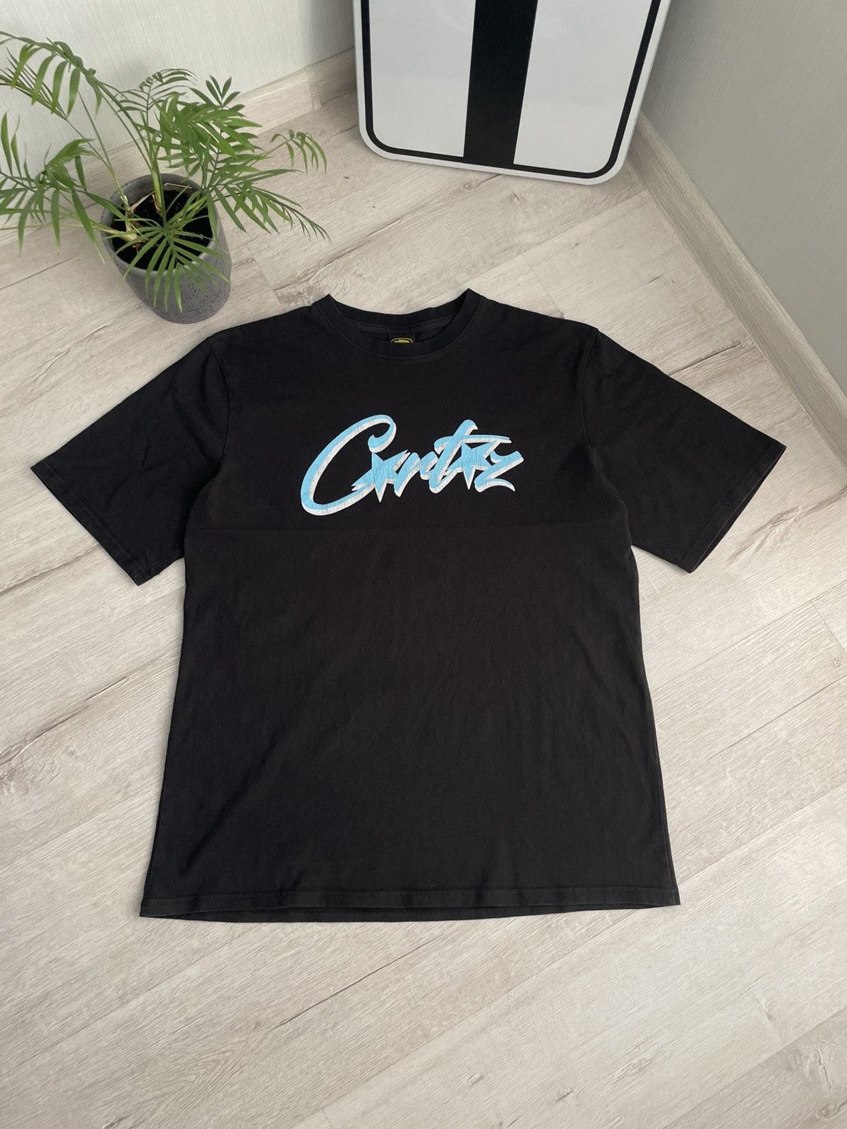 Corteiz × Streetwear × Vintage Corteiz Pink Blur Alcatraz Y2K Tee
