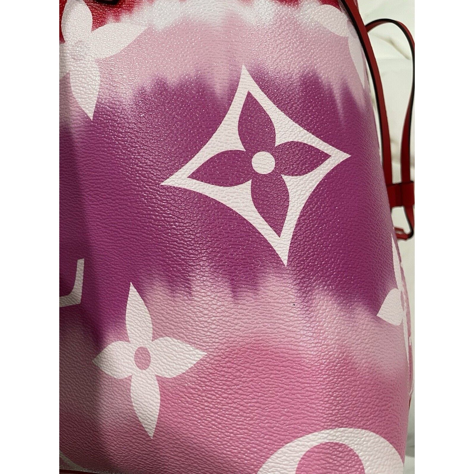 Louis Vuitton Louis Vuitton Neverfull Tote MM Pink/Red/White Canvas Size ONE SIZE - 15 Thumbnail