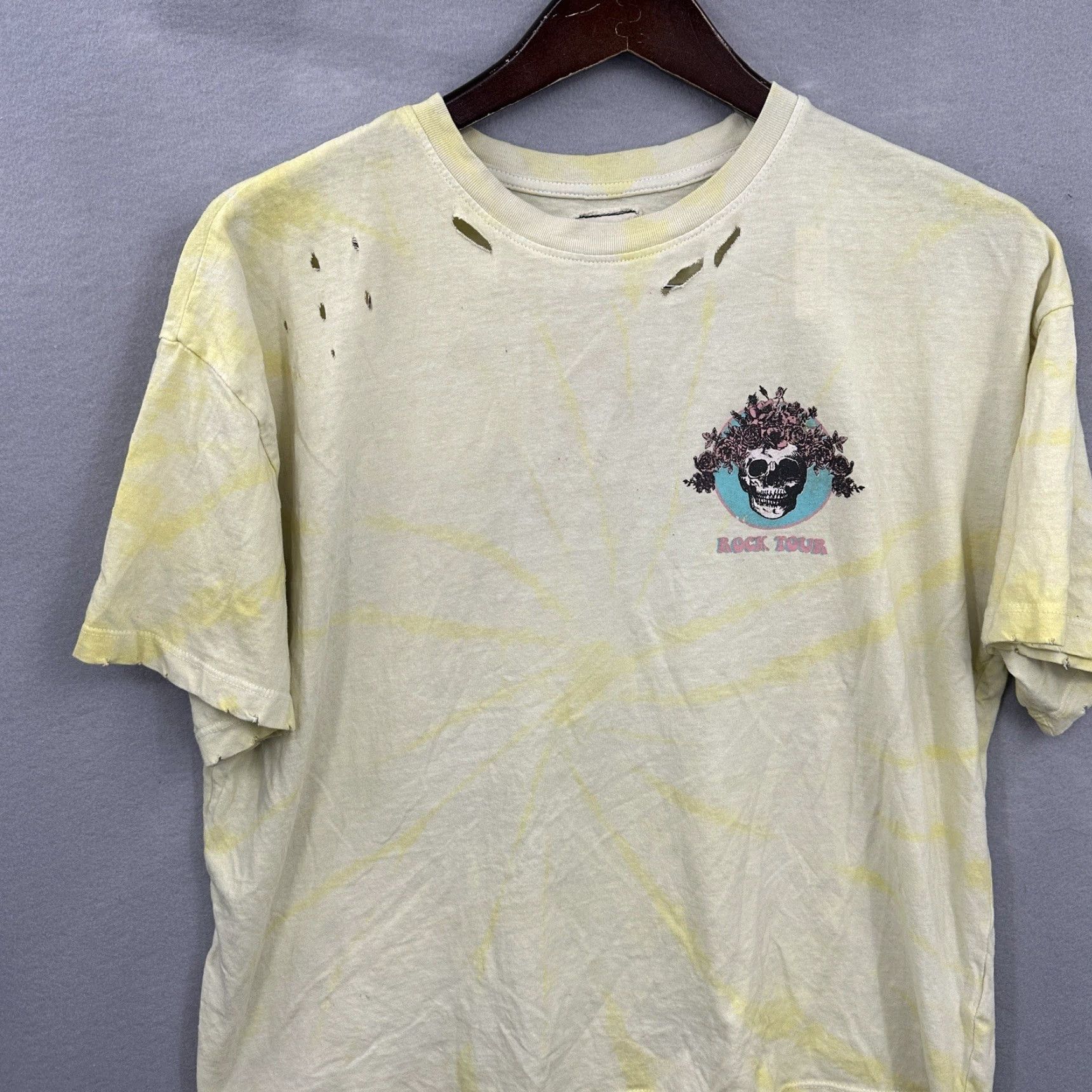 Vintage VINTAGE Modish Rebel T-Shirt Womens Large Yellow Rock Skull 90s Boys Mens? Size L / US 10 / IT 46 - 2 Thumbnail