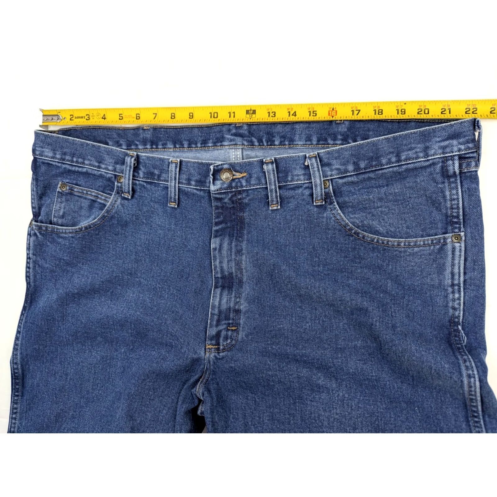 Wrangler Wrangler Rugged Wear Relaxed Fit Jeans Men 44x30 Denim Workwear 5-Pocket Solid Blue Leather? No Size US 44 / EU 60 - 5 Thumbnail