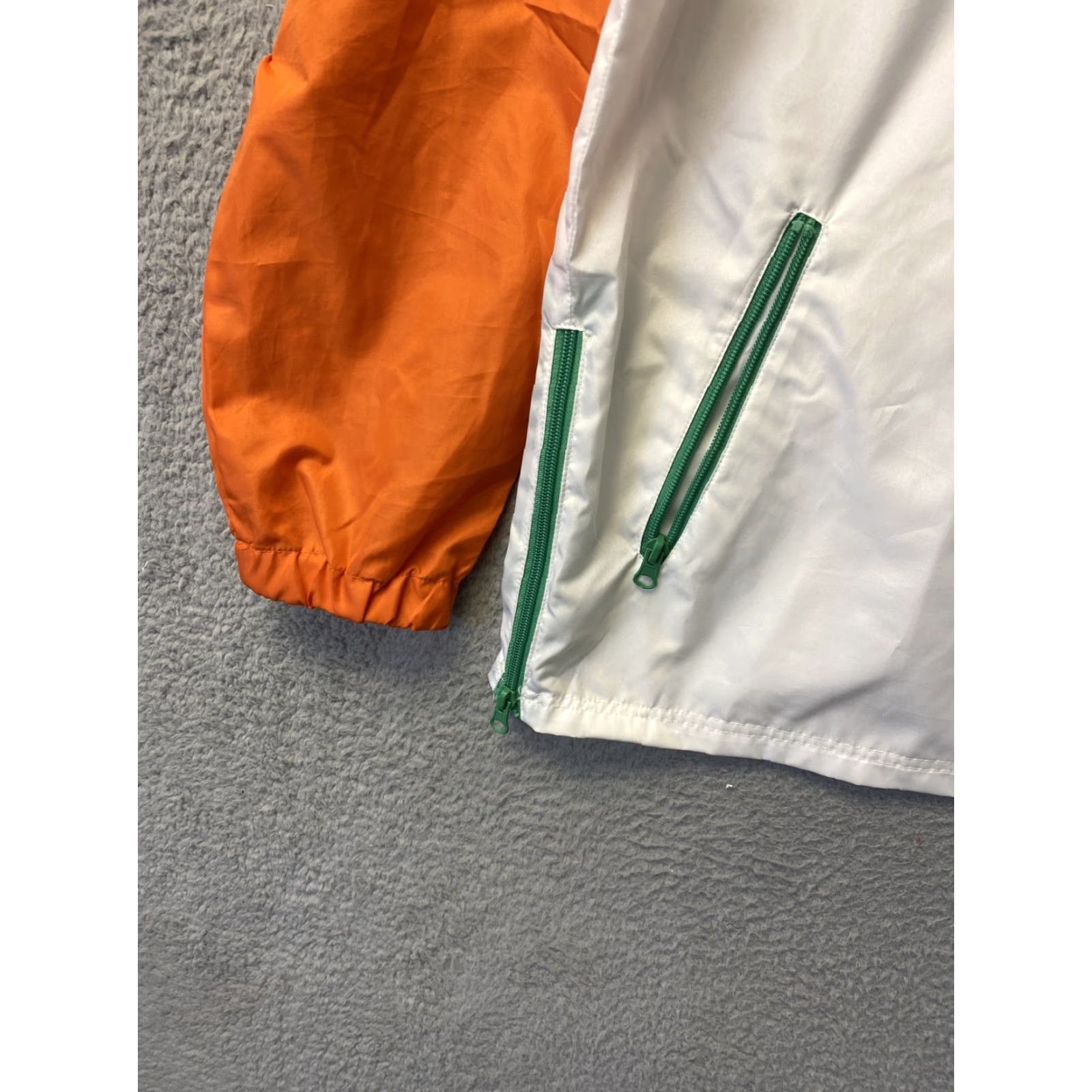 Nickelodeon Nickelodeon Orange Windbreaker Hoodie Jacket Size XL 96-44 Size US XL / EU 56 / 4 - 4 Thumbnail