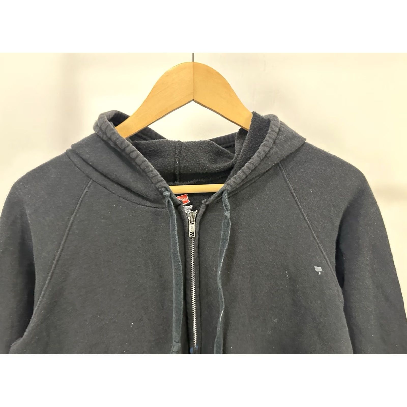 Hanes VINTAGE Hanes Hoodie Full Zip Boxy Worn Raglan Black L Girls Womens Skate Grunge 90s Splash Paint Sneakers? Size L / US 10 / IT 46 - 7 Thumbnail