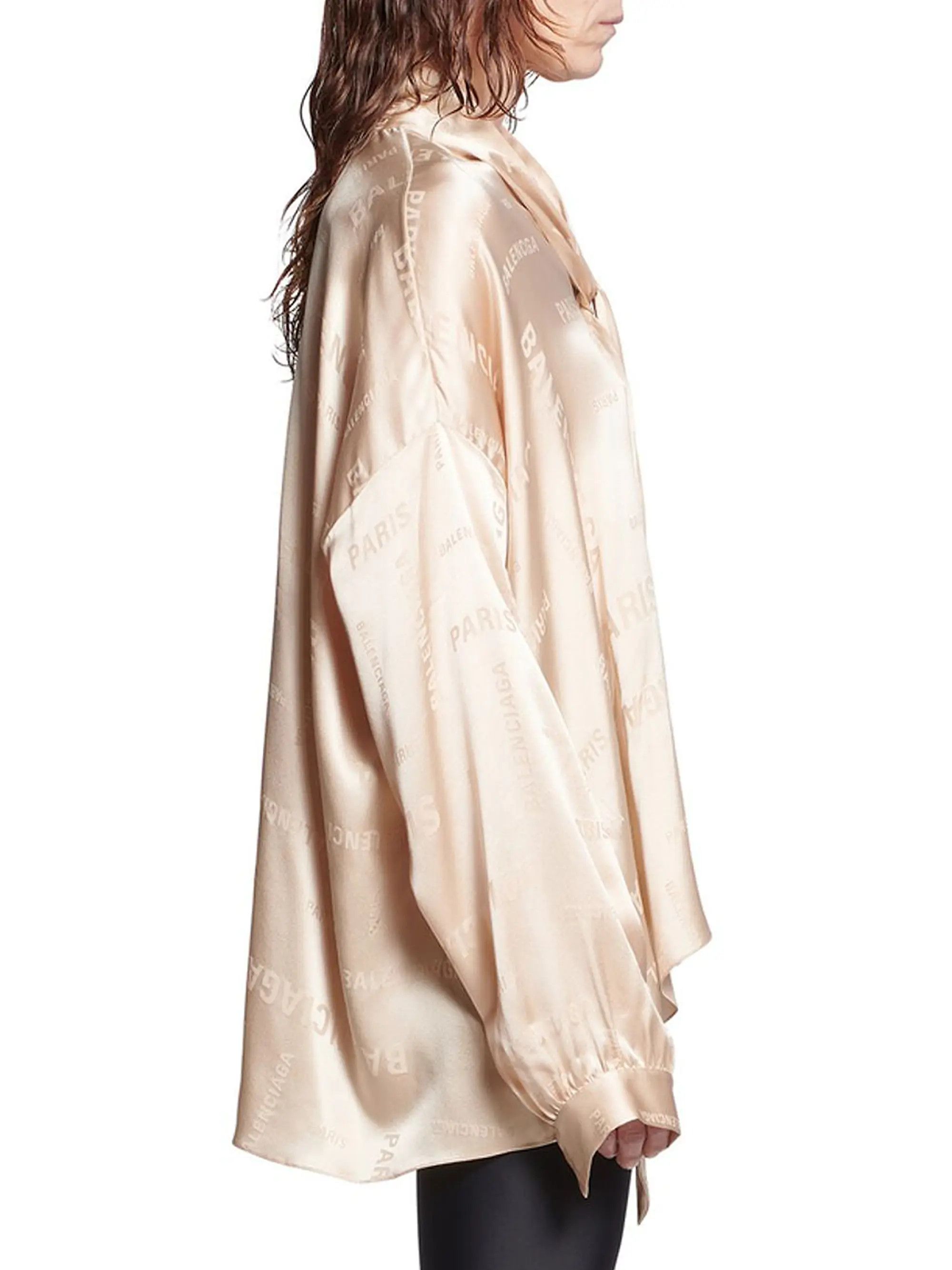Balenciaga oc11z0825 Bal Paris Allover Vareuse Oversized Blouse Beige Size XS / US 0-2 / IT 36-38 - 5 Thumbnail