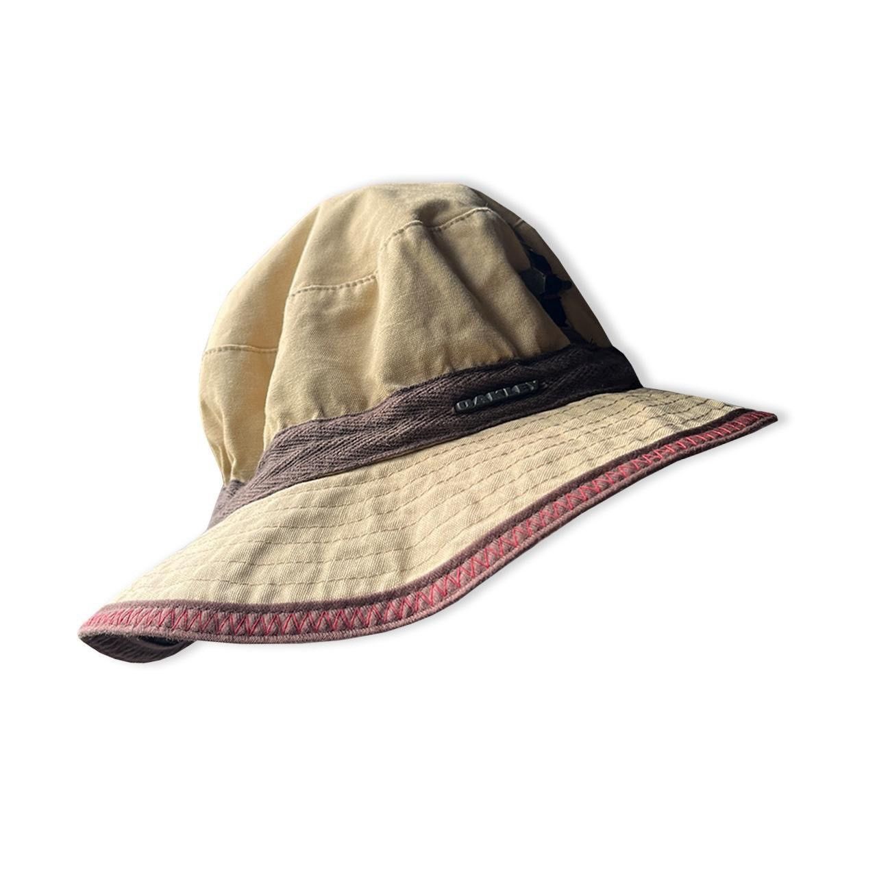 Oakley Vintage Oakley Technical “Tee Holder” Golf Bucket Hat Size ONE SIZE - 2 Thumbnail