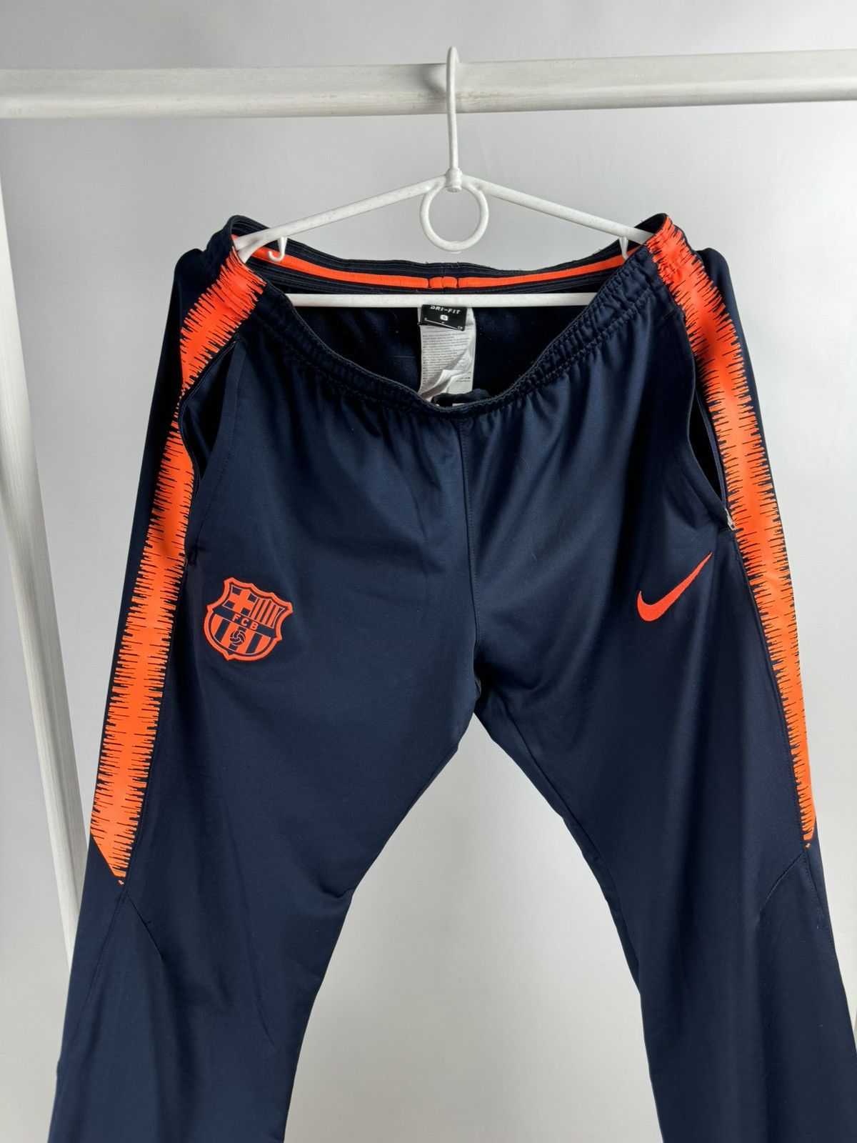 Nike Nike X Barcelona Sport Pants Size US 31 - 3 Thumbnail