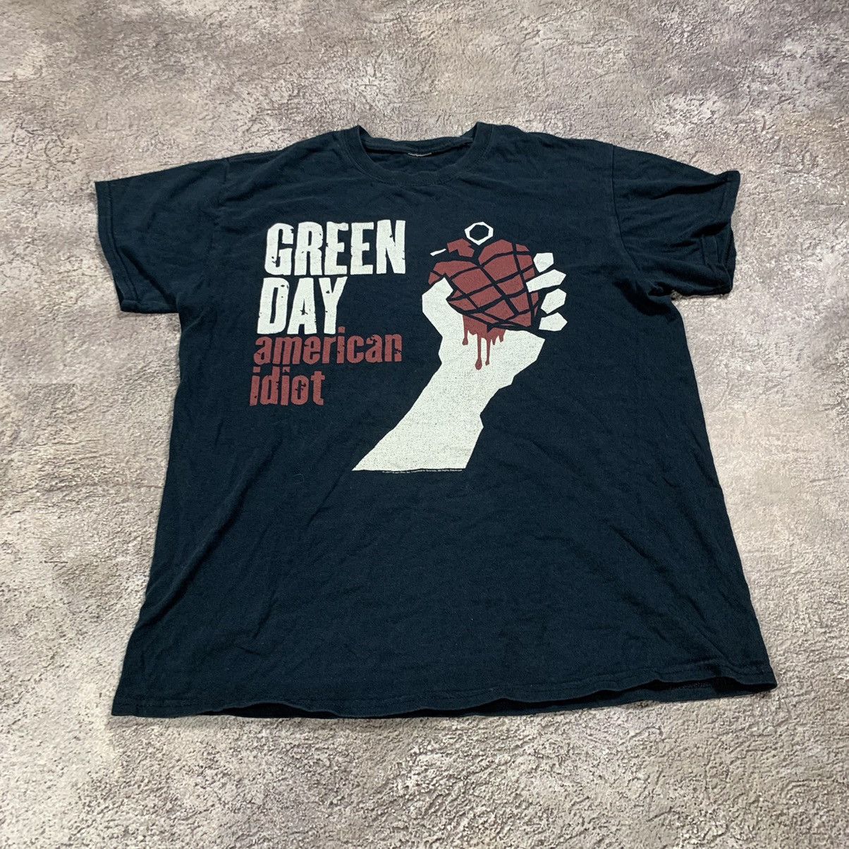 Band Tees VINTAGE Y2K BAND TEE GREEN DAY ANGRY IDIOT AMERiCAN 90s Size US S / EU 44-46 / 1 - 2 Thumbnail