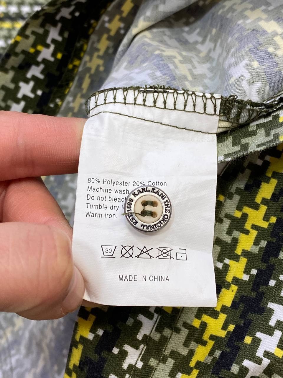 Karl Kani Vintage Karl Kani Y2K Checkered Short Sleeve Buttons Shirt Size US M / EU 48-50 / 2 - 17 Thumbnail