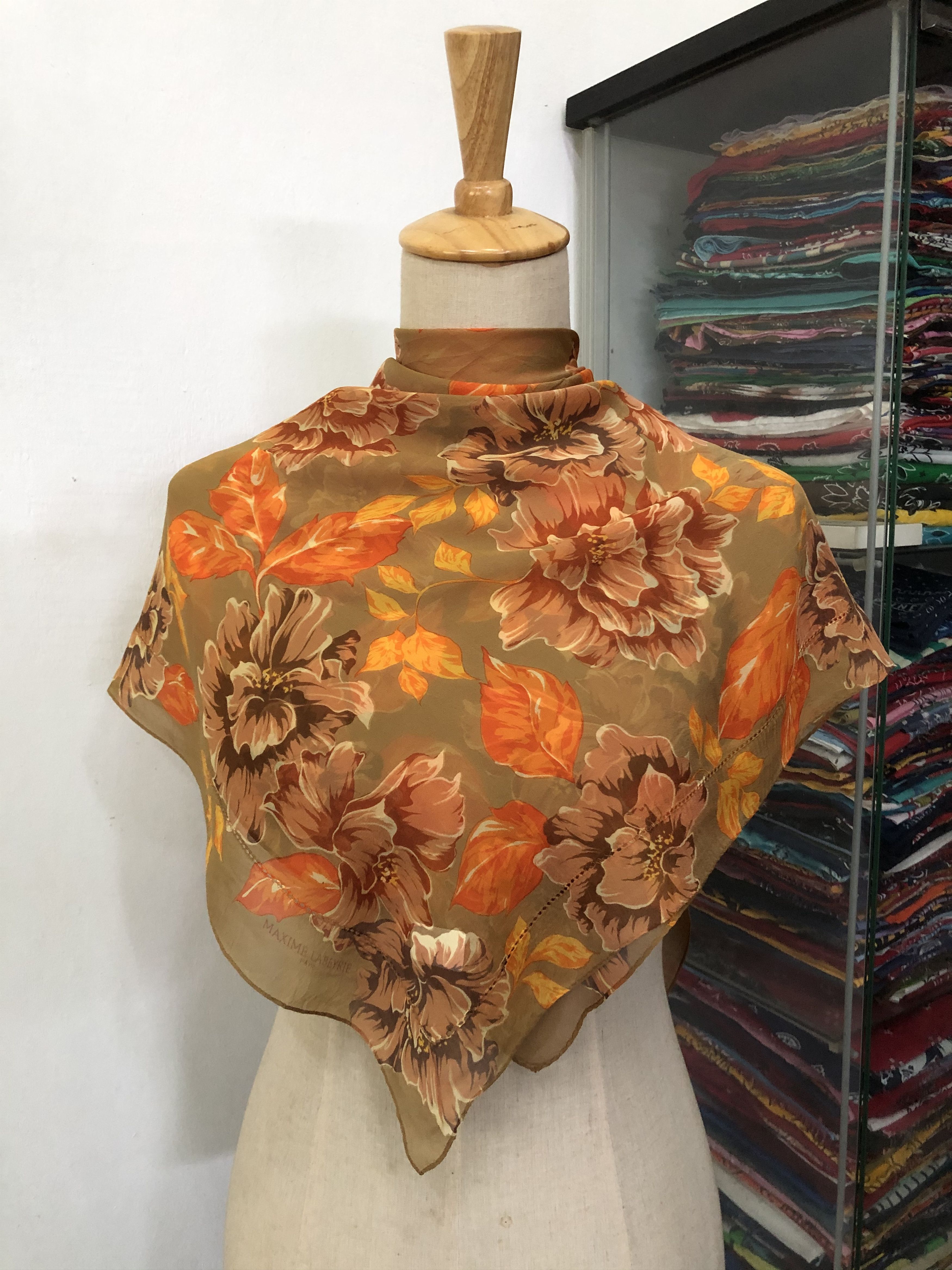 Vintage Vintage Maxime Labeyrie Silk Scarf Size ONE SIZE - 1 Thumbnail