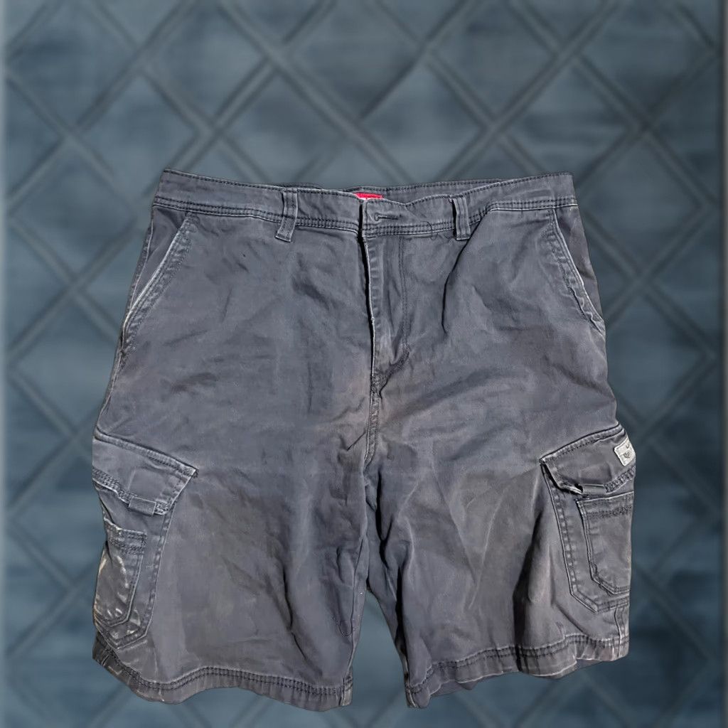 Vintage UNIONBAY Men Cargo Shorts Blue 40 Stretch Flat Front Casual Size US 40 / EU 56 - 1 Thumbnail