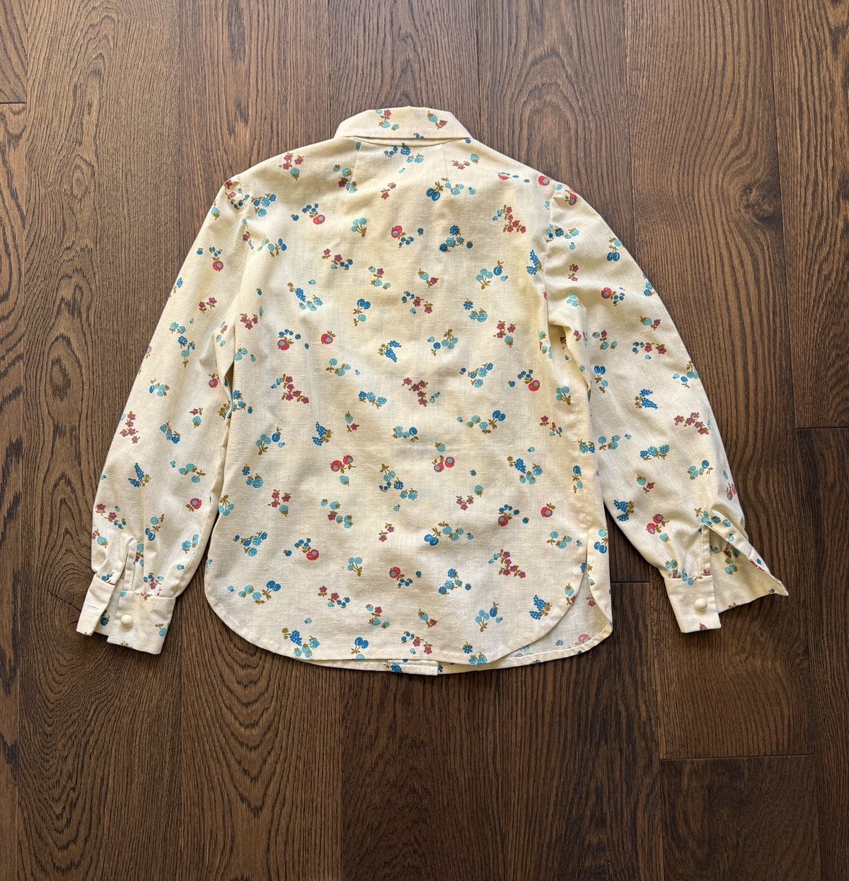 Vintage Vintage 60s Floral Berries Pointed Collar Button Up Shirt Size M / US 6-8 / IT 42-44 - 7 Thumbnail