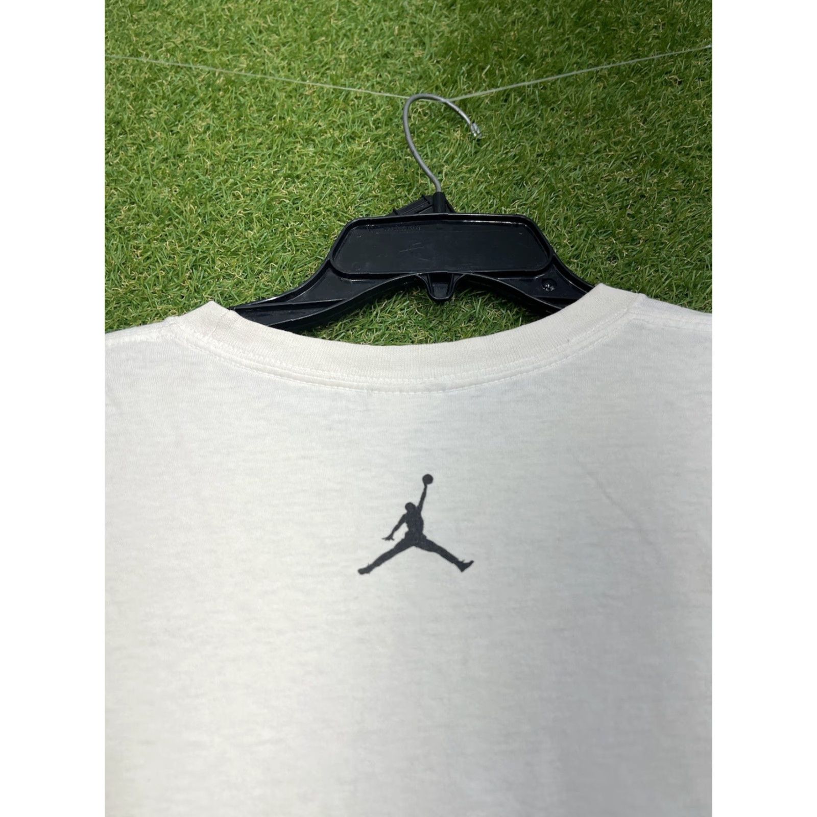 Nike VINTAGE Nike Jordan Shirt Mens L Embroidered 1990s White Cotton Crew Neck Graphic Tee USA 90s Jordan Air Michael Jordan Nike Air Size US L / EU 52-54 / 3 - 5 Thumbnail