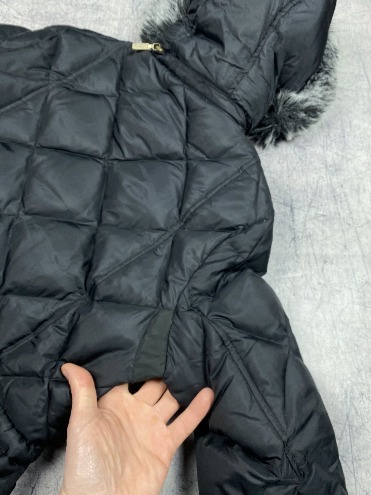Barbour Barbour Bowfell Down Parka Fur Hood Quilted Coat Women’s M Size M / US 6-8 / IT 42-44 - 21 Thumbnail