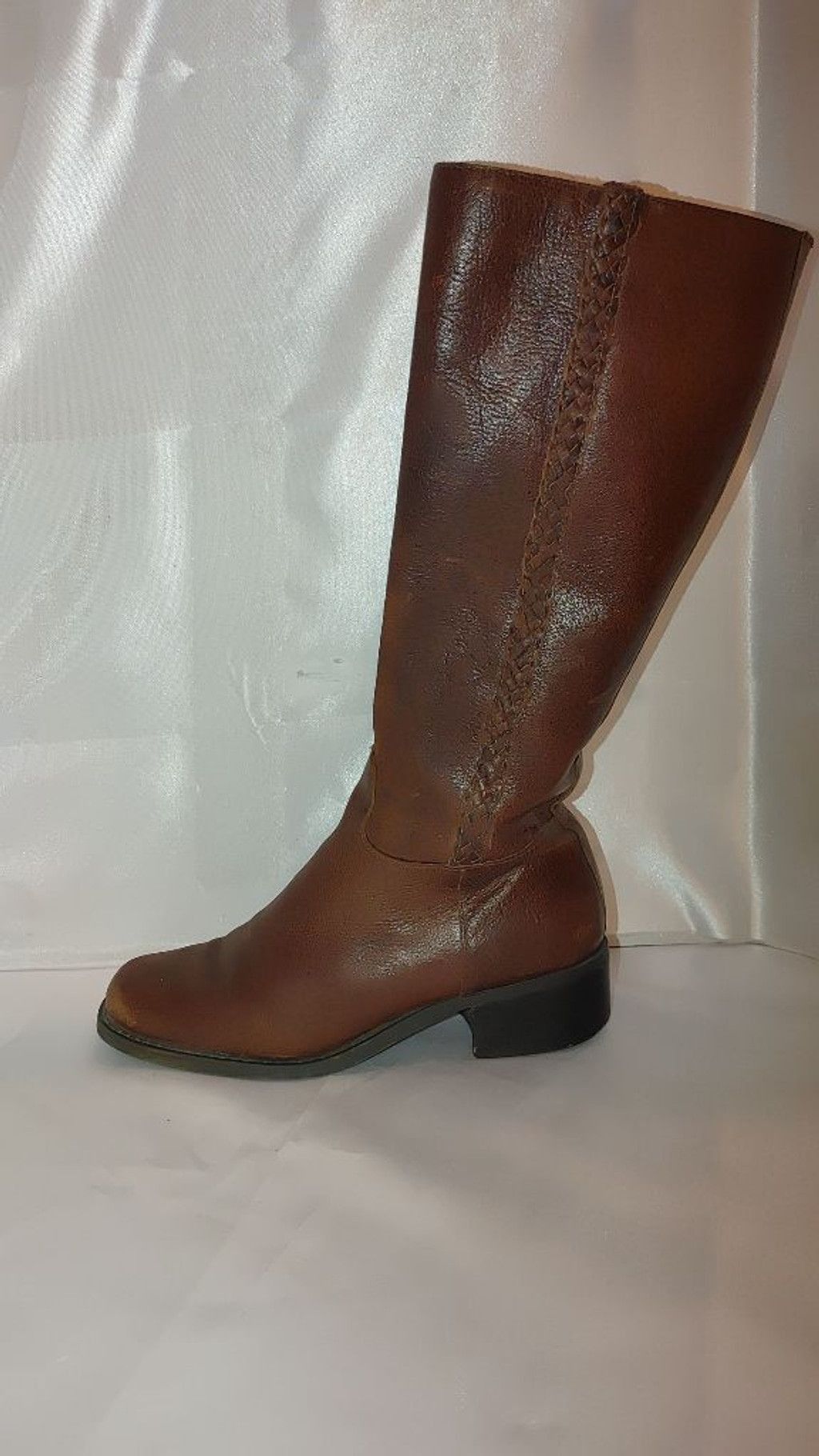The Unbranded Brand Nicole Made in Brazil Leather Boots Size 7M Size US 7 / IT 37 - 2 Thumbnail