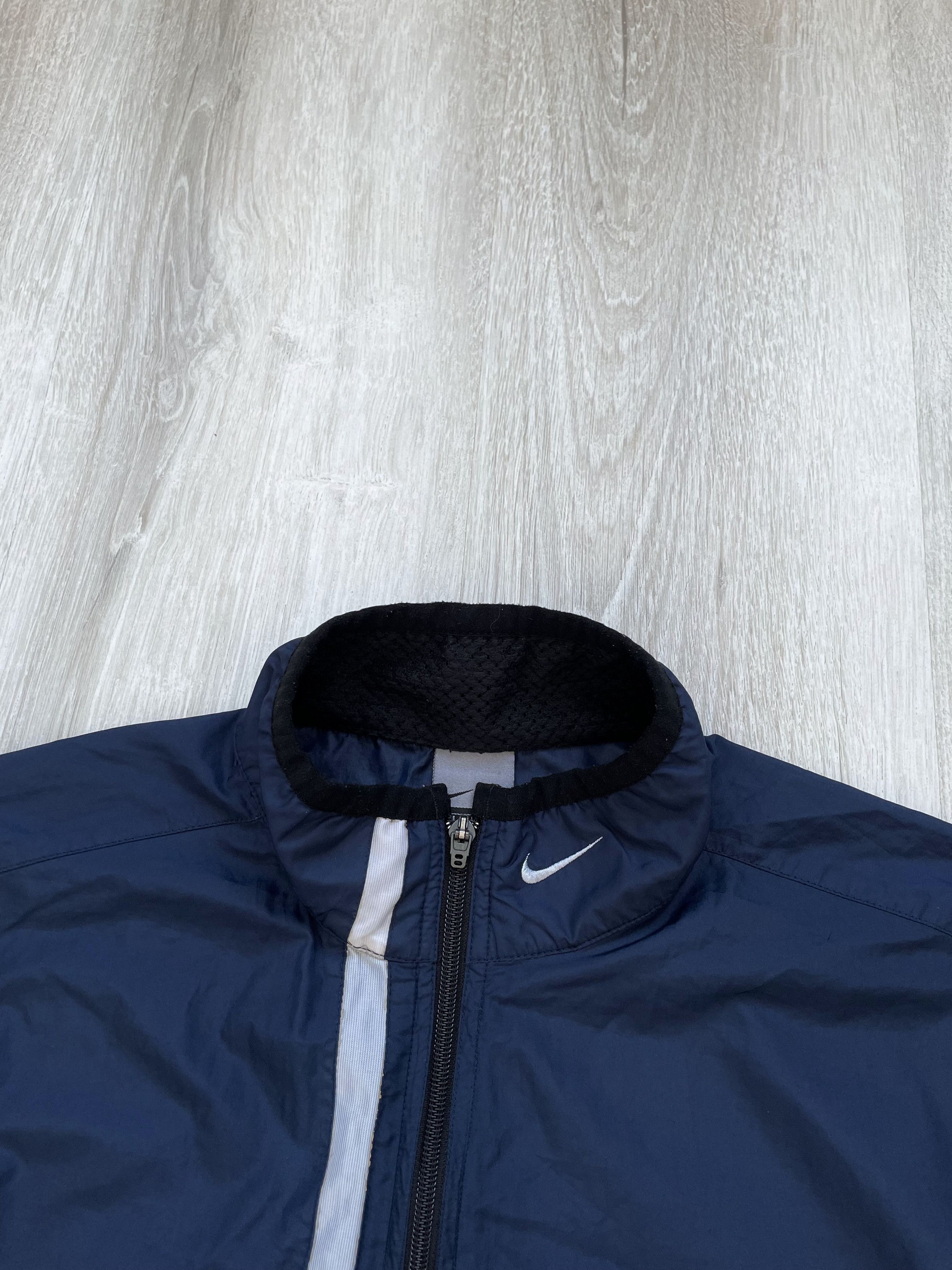 Nike Vintage 90s Nike Neck Swoosh Light Jacket Size US L / EU 52-54 / 3 - 4 Thumbnail