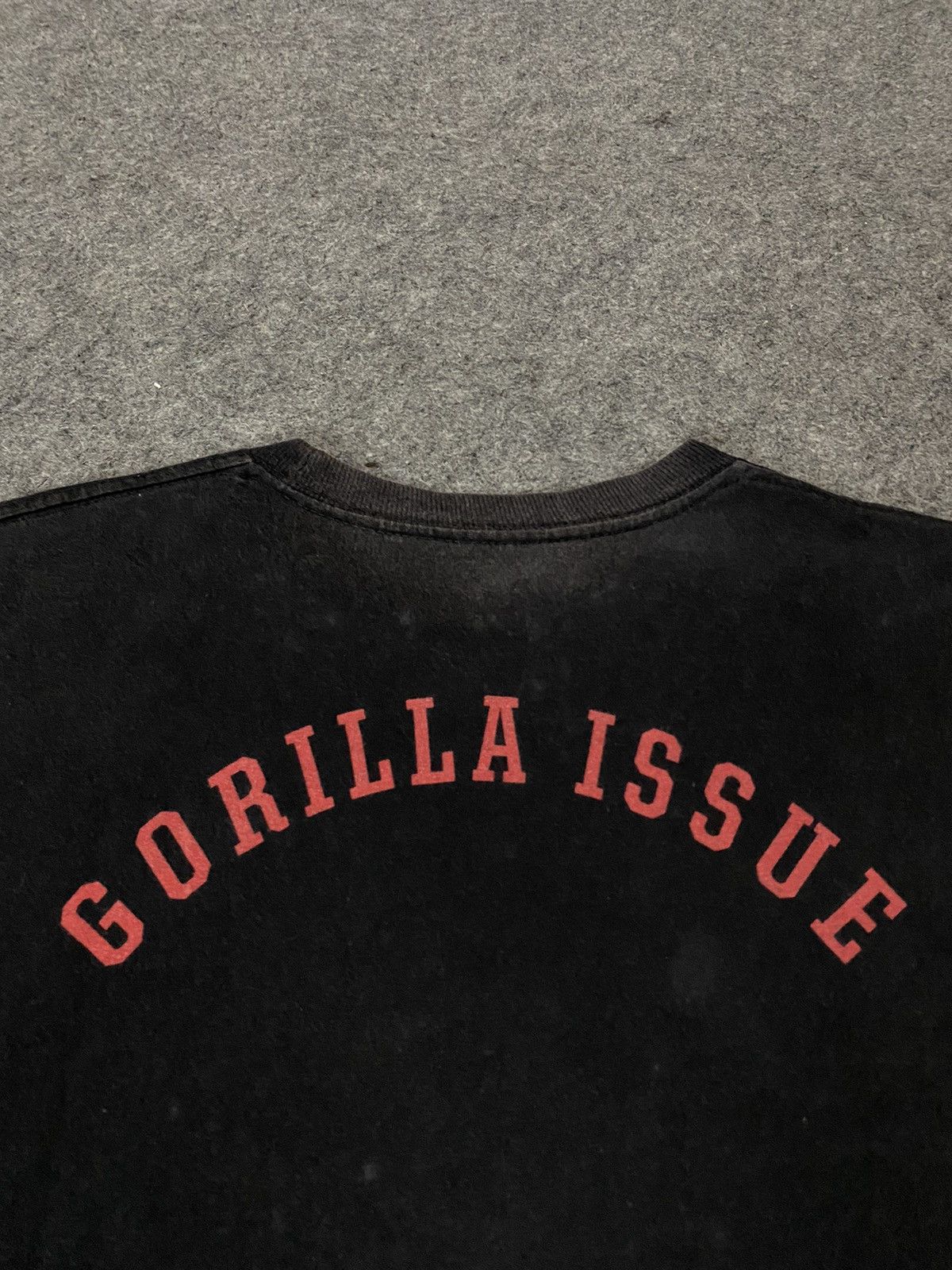 Vintage × Xlarge Vintage Xlarge “Gorilla Issue” Tshirt Size US S / EU 44-46 / 1 - 8 Thumbnail
