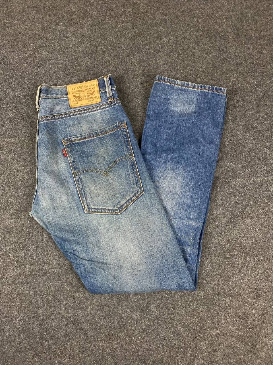 Levi's levis 504 uneven faded distressed denim Size US 32 / EU 48 - 2 Thumbnail