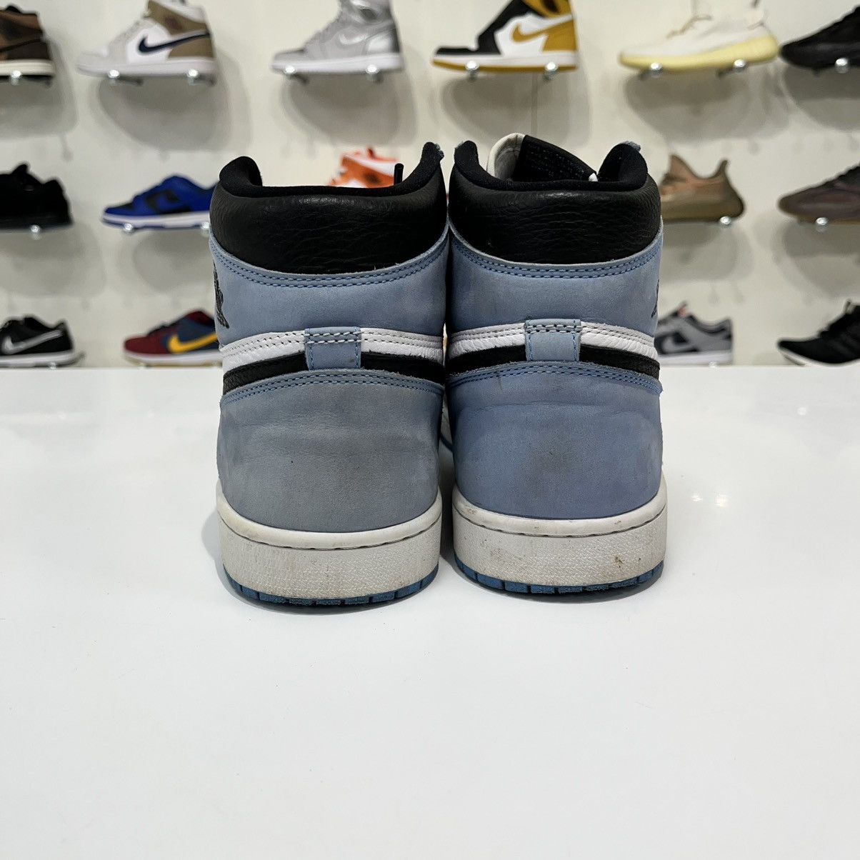 Nike Air Jordan 1 Retro High OG University Blue Size US 11 / EU 44 - 5 Thumbnail